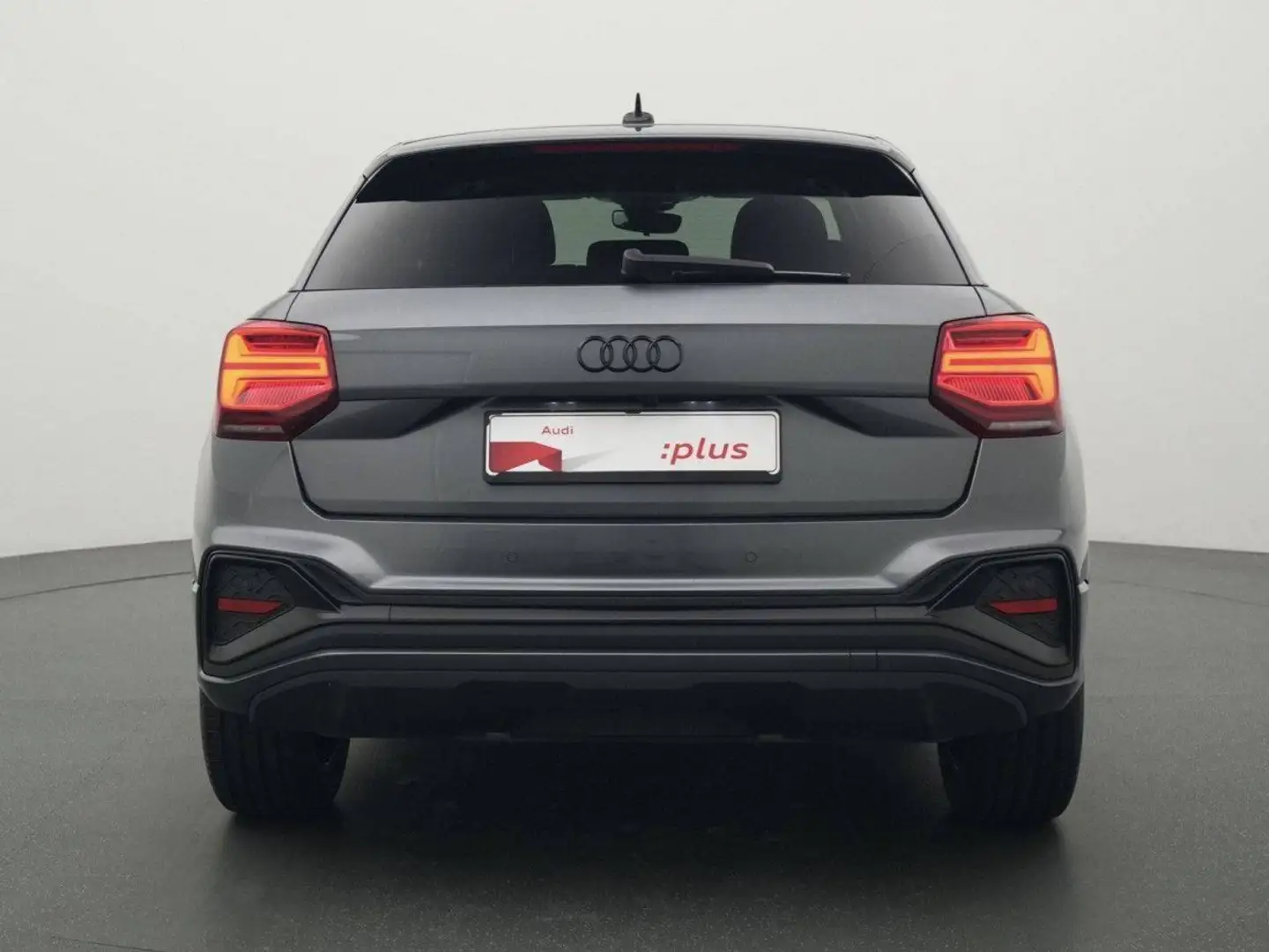 Audi Q2 35 TFSI 150ch S line S tronic 7 Gris - 2