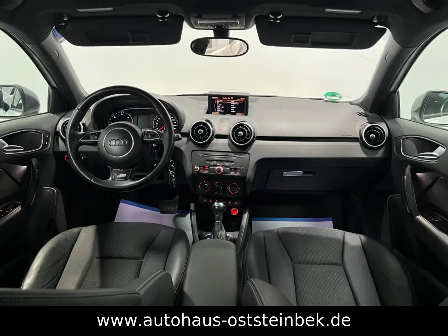 Audi A1 Sportback 1.6 TDI /S-LINE/BiXEN/PANO/PDC/SHZ/ Weiß - 2