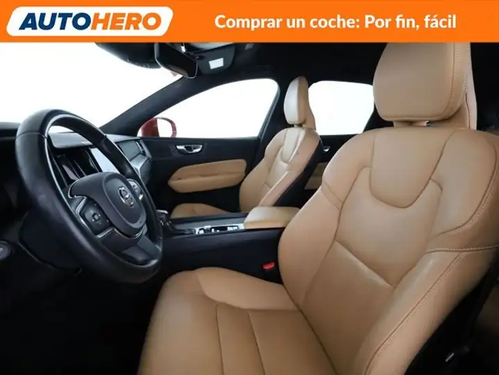 Volvo XC60 2019, foto 11