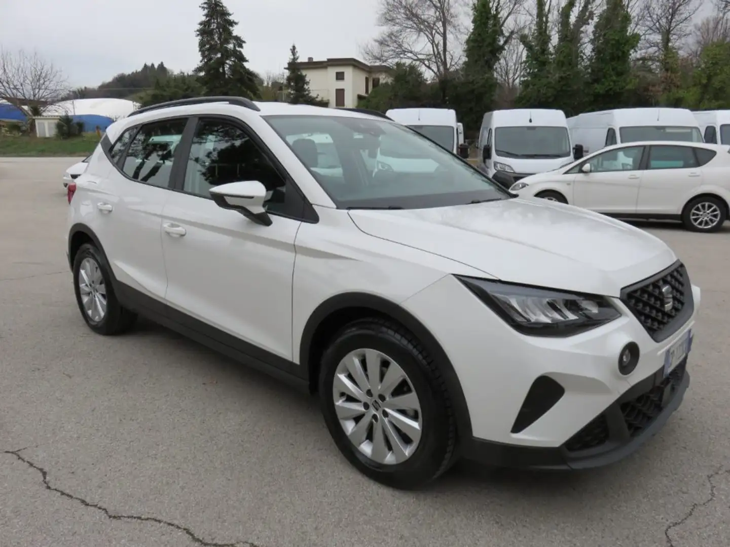 SEAT Arona 1.0 EcoTSI 110 CV DSG Style Blanc - 1