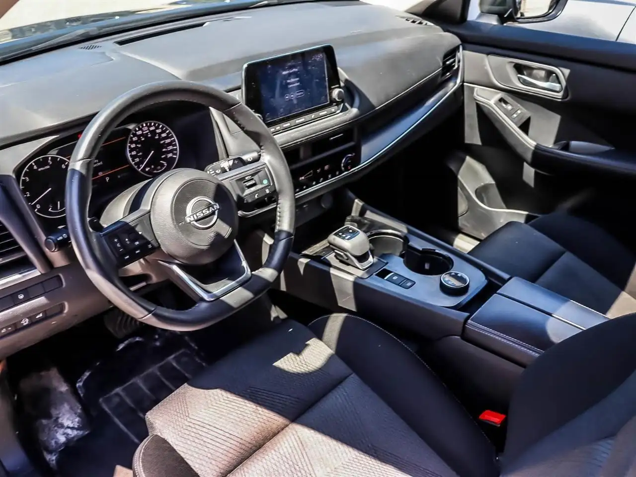 Nissan Rogue fotografie Nissan Rogue