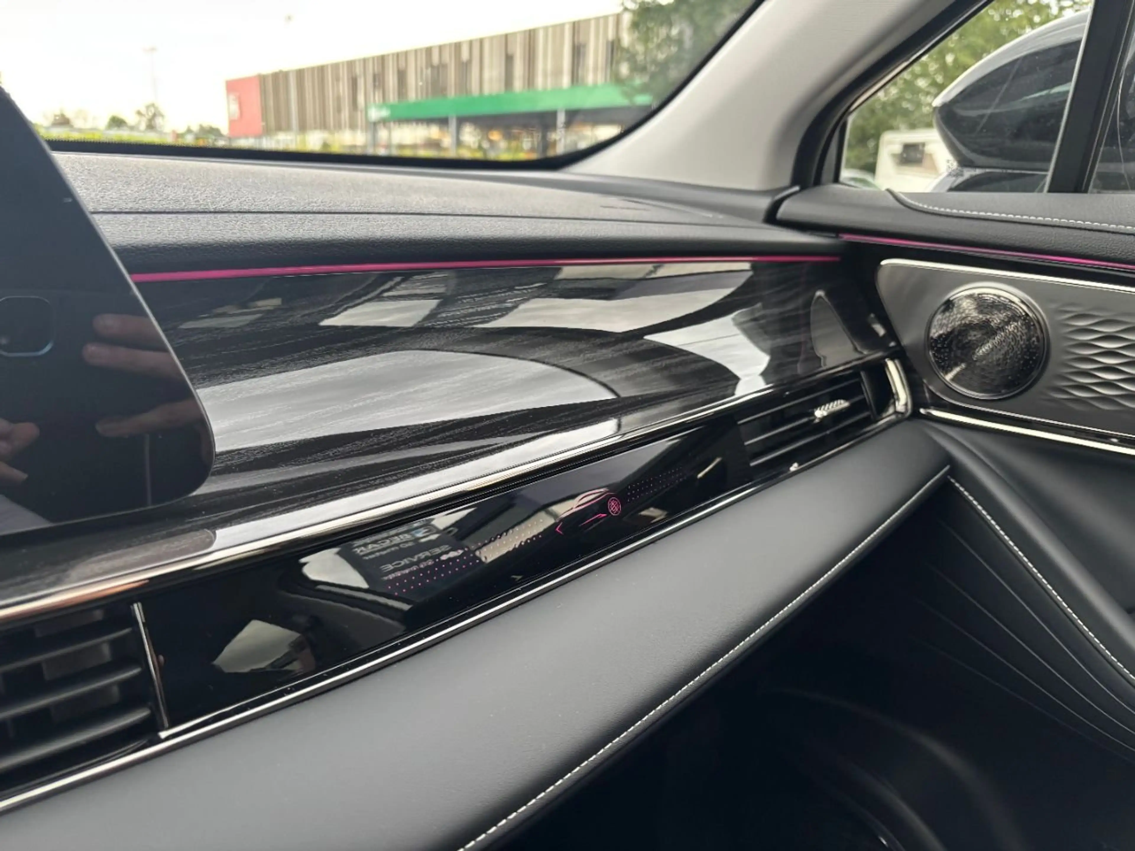 Omoda 5 EV Premium — photo 13