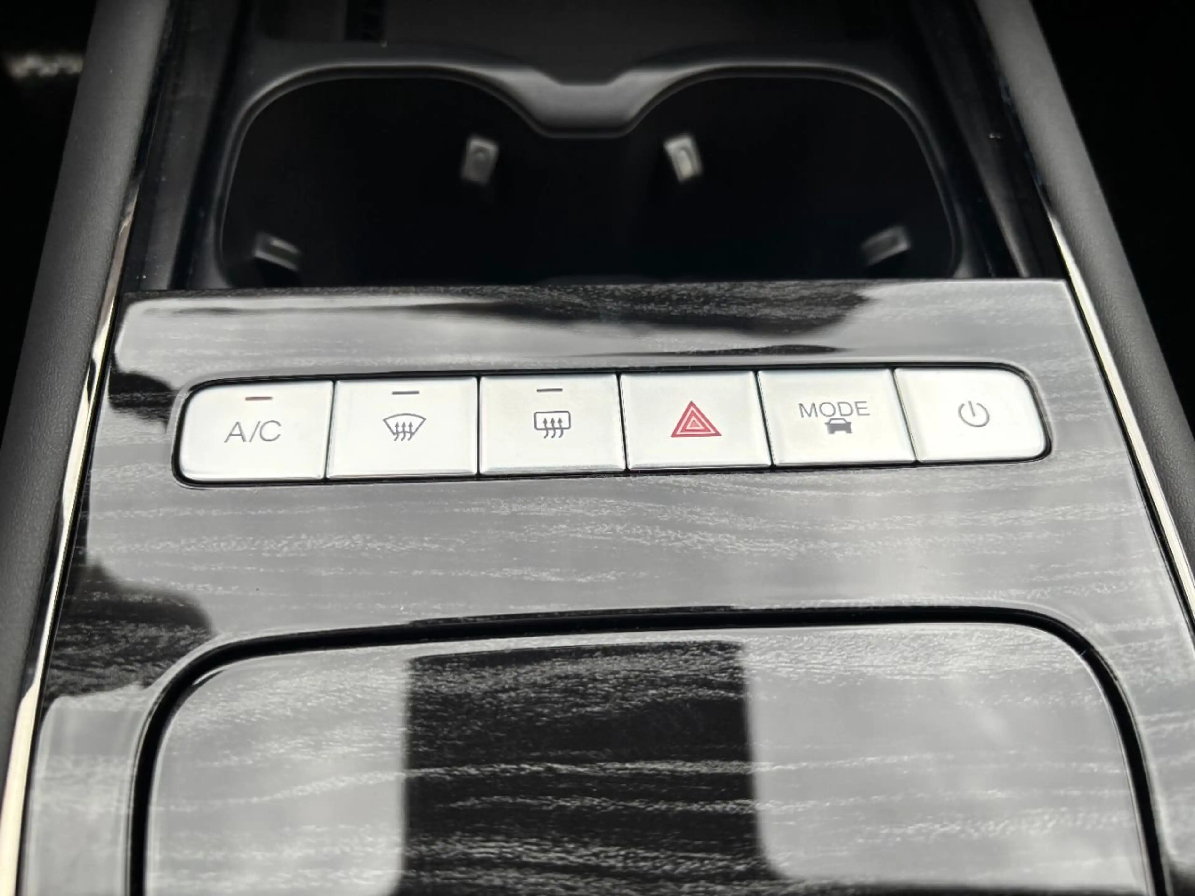 Omoda 5 EV Premium — photo 14