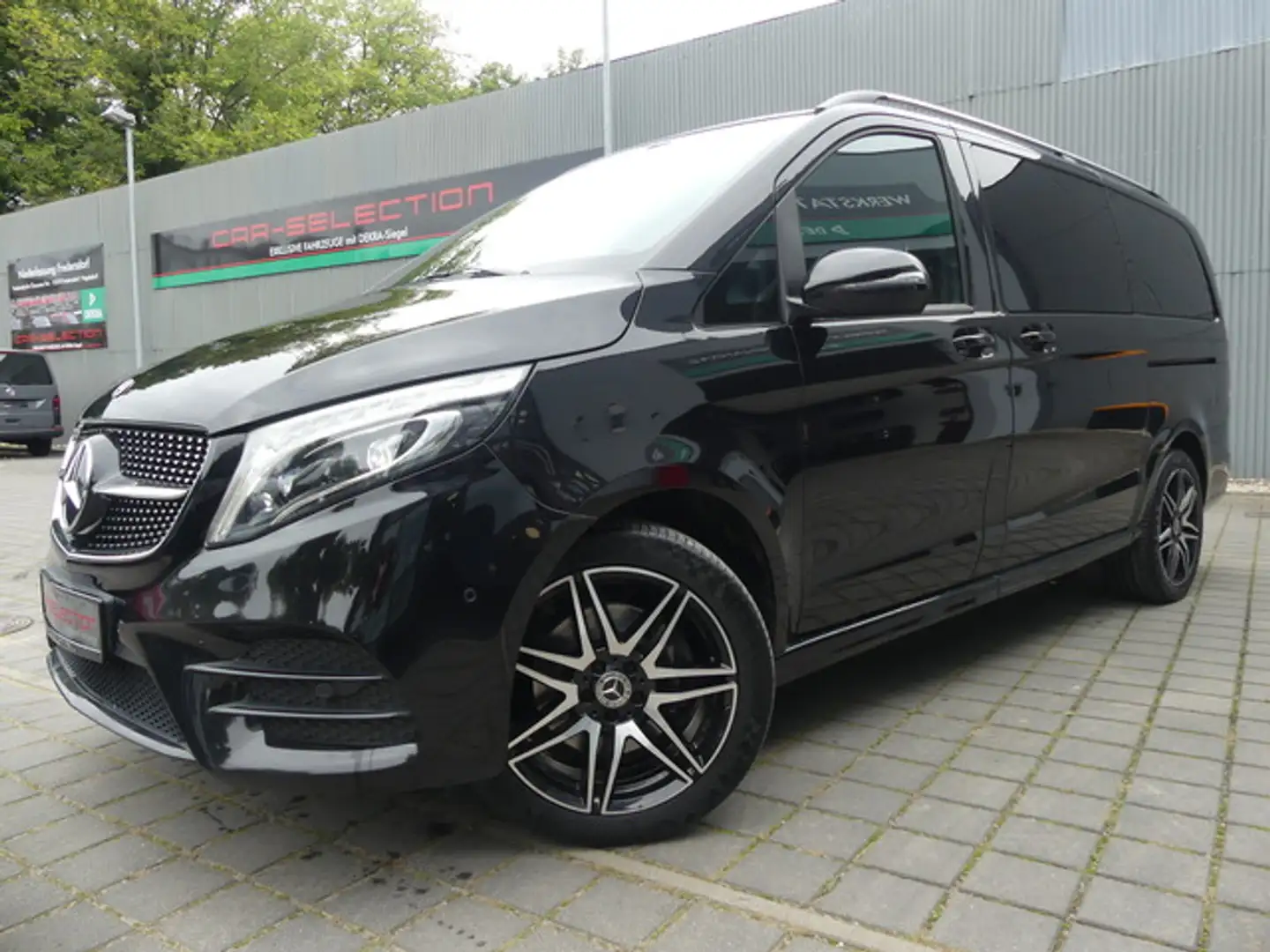 Mercedes-Benz V 250 d Edtion AMG Lang 3xeTÜR/LED/MBUX/AHK/ACC Schwarz - 2
