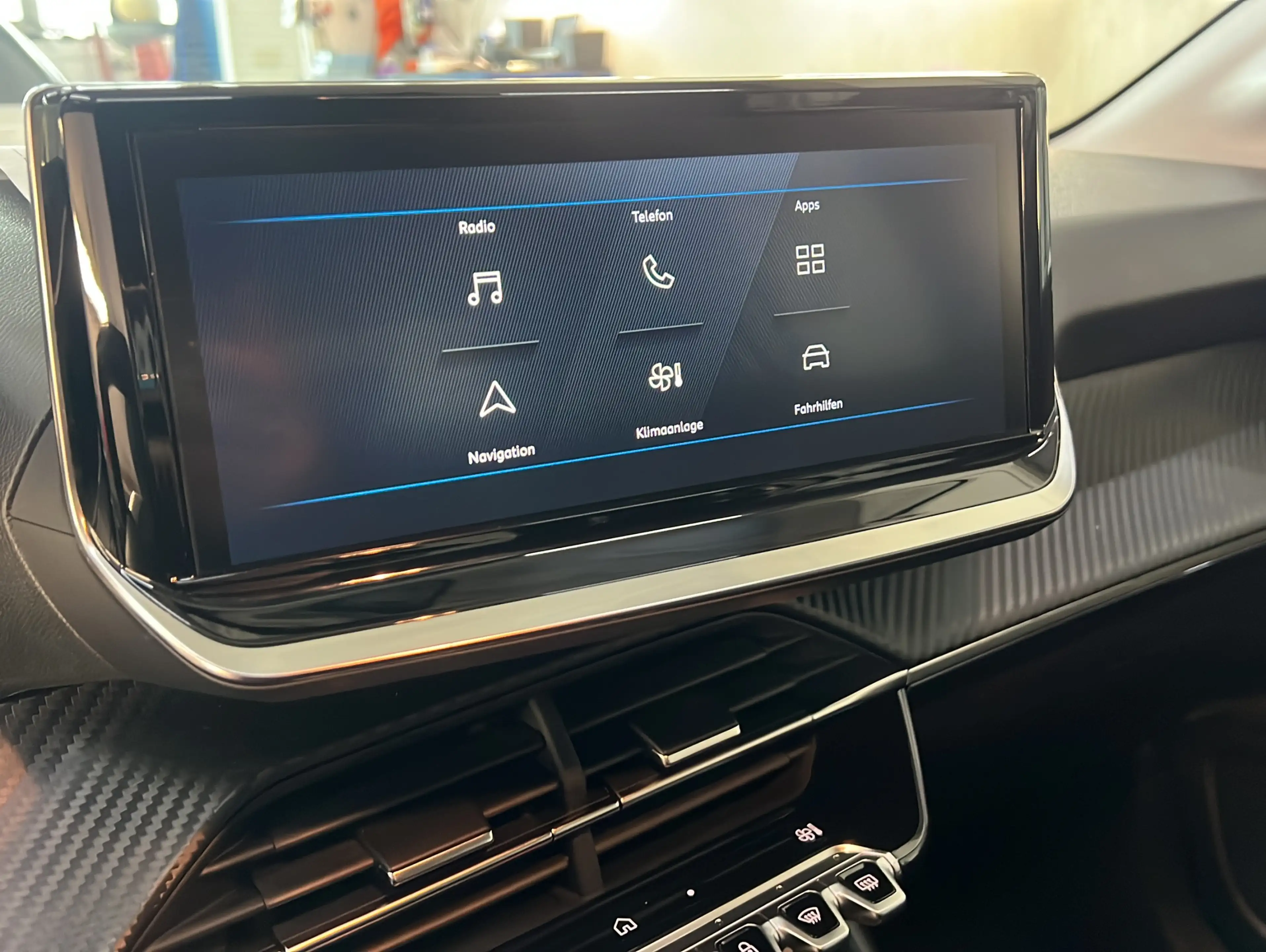 Peugeot 208 1.2 Style Automatik*Spurassist*Einparkhilfe* — photo 7