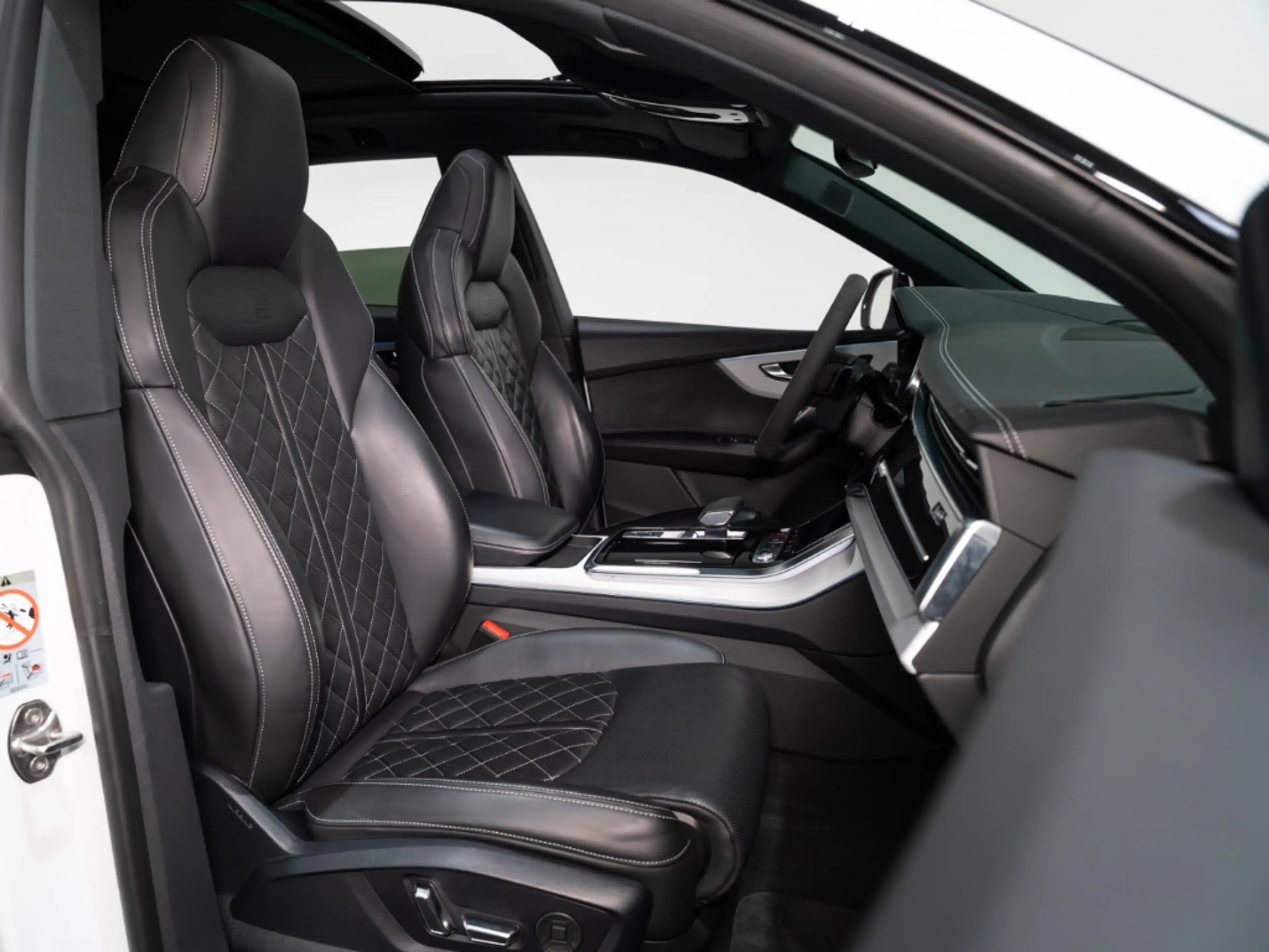 Audi SQ8 4.0 TFSI QU ADVANCED BLACK SOFT MATRIX 3D B&O 23Z — photo 8