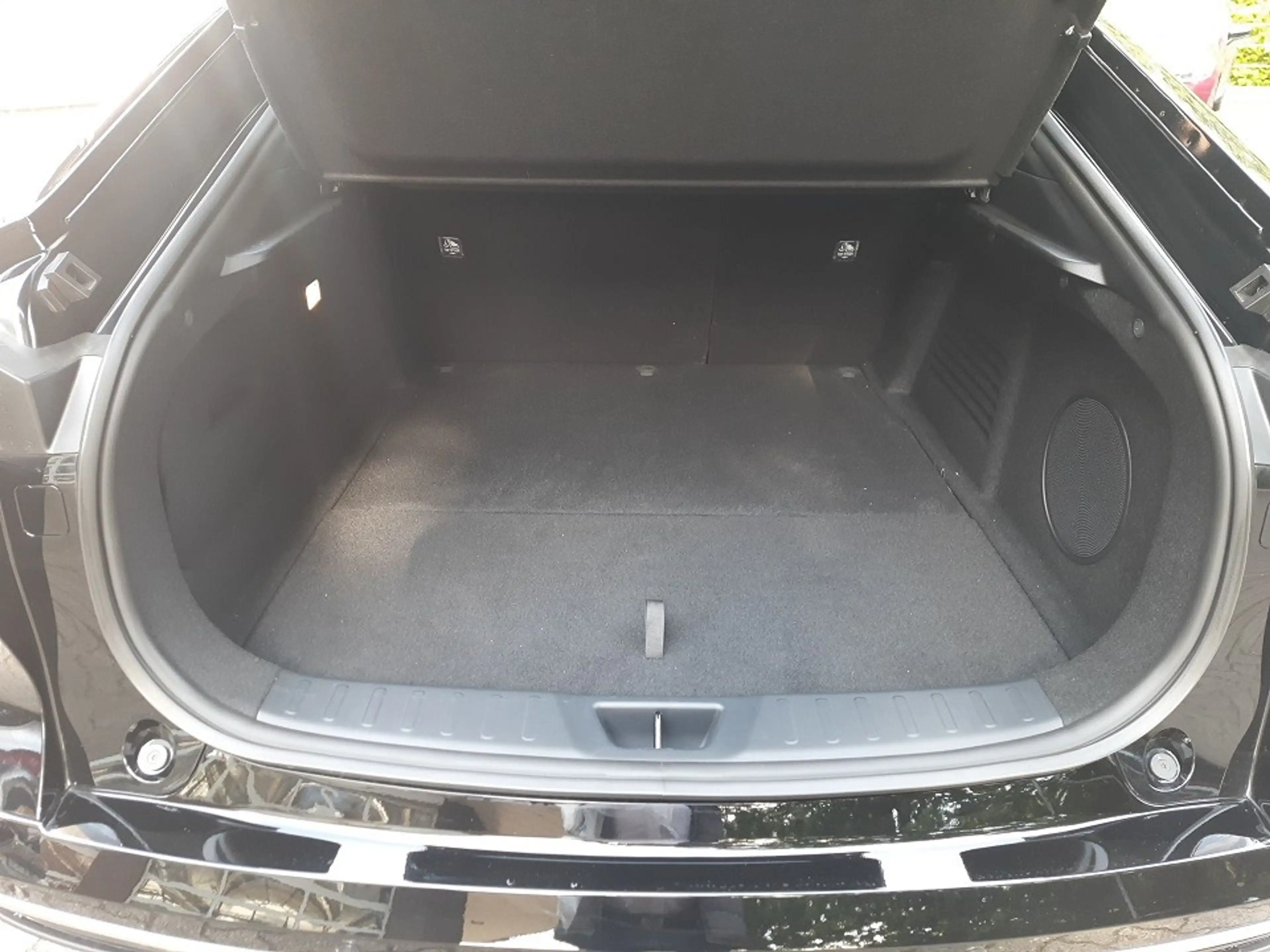 Mazda 6e 68,8 Takumi Plus — photo 13