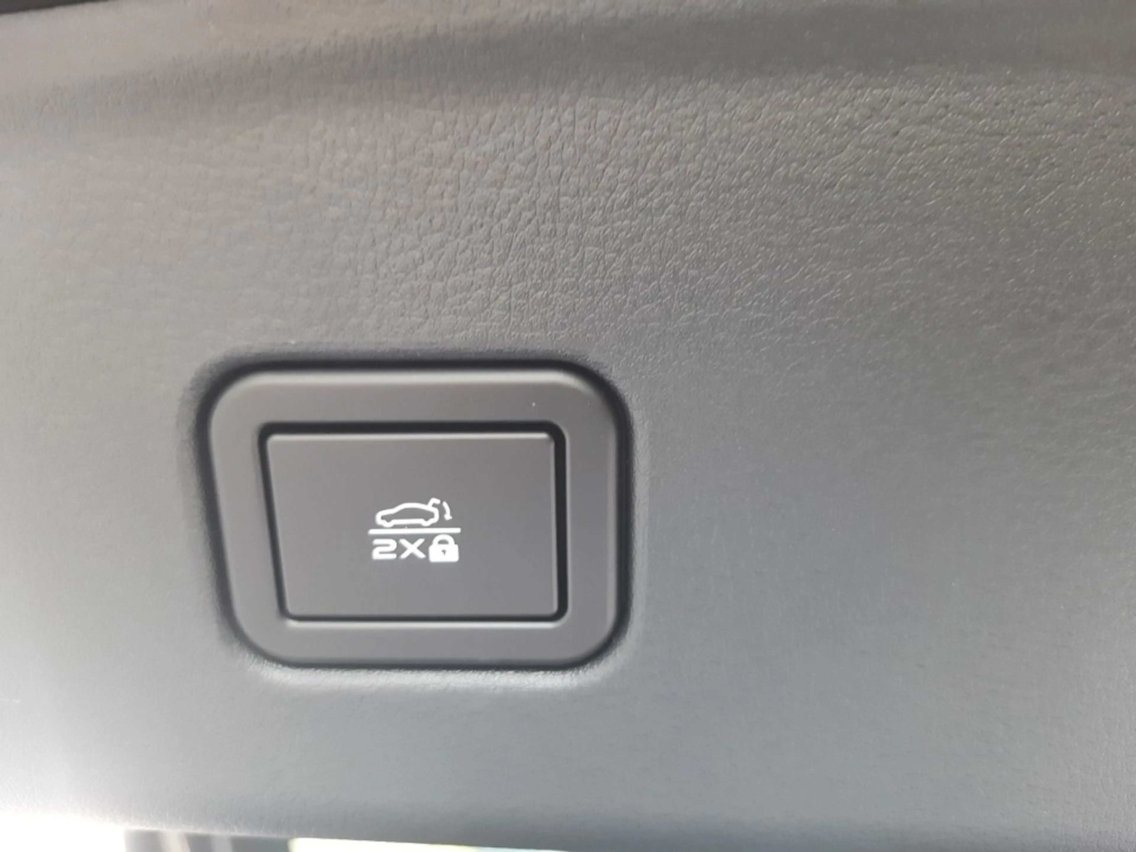 Mazda 6e 68,8 Takumi Plus — photo 14