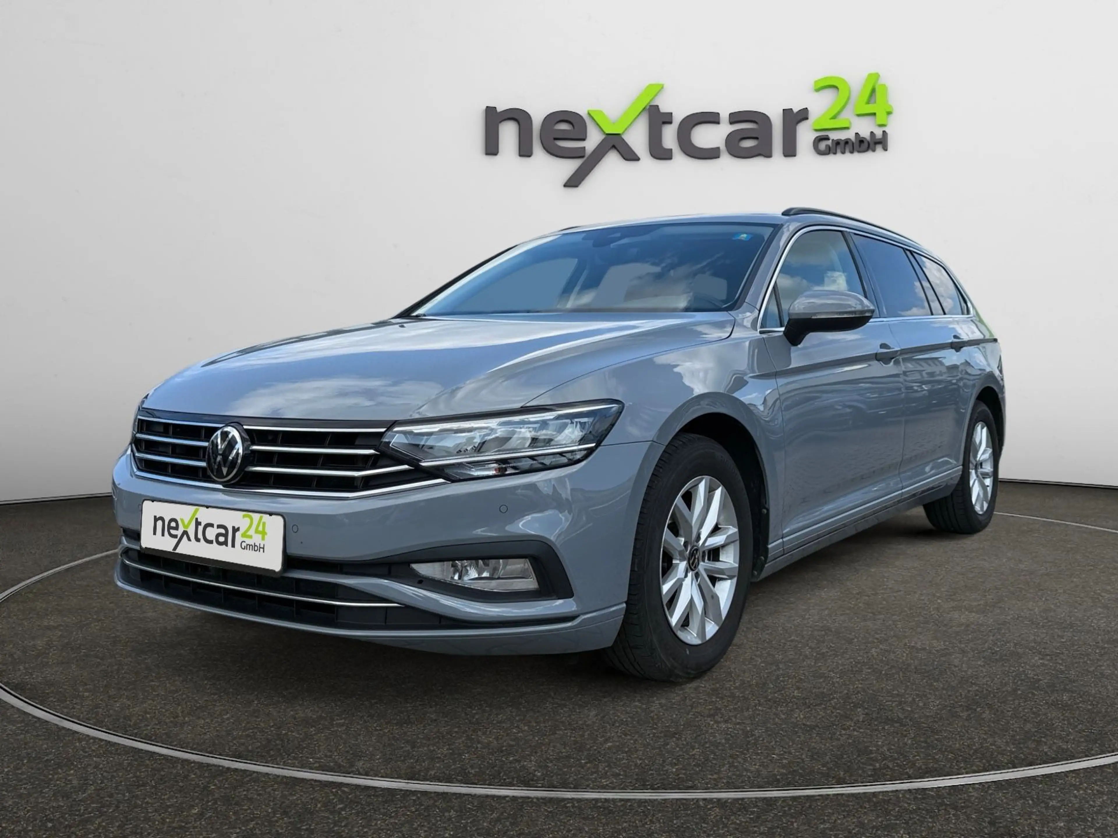 Volkswagen Passat Variant PASSAT VAR. 2.0 DSG BUSINESS NAVI|PDC|SHZ||AHK|