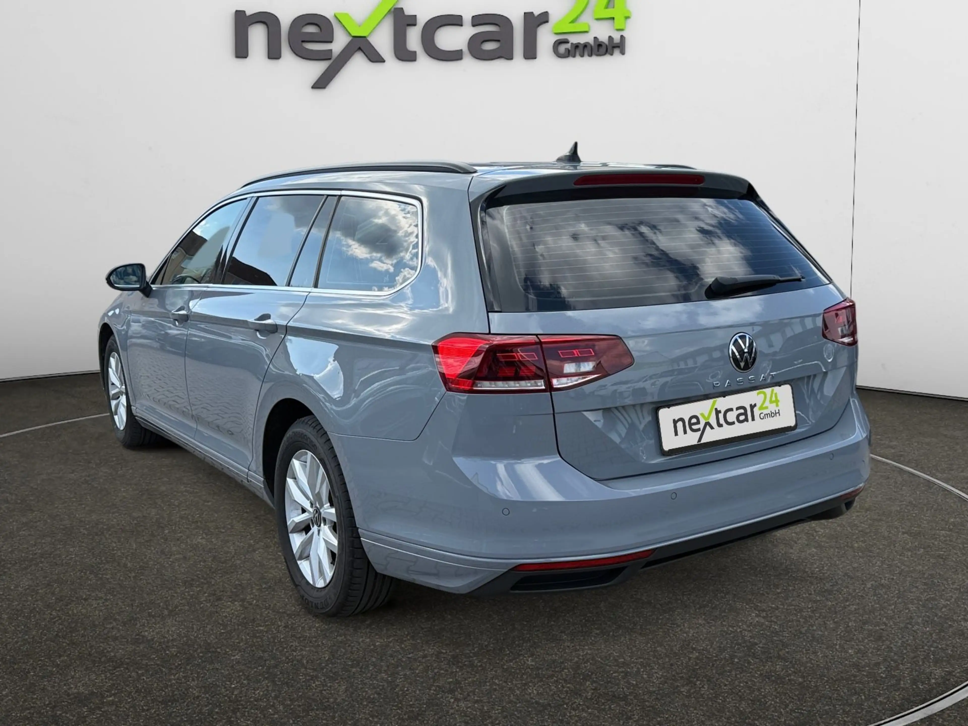 Volkswagen Passat Variant PASSAT VAR. 2.0 DSG BUSINESS NAVI|PDC|SHZ||AHK| — photo 3