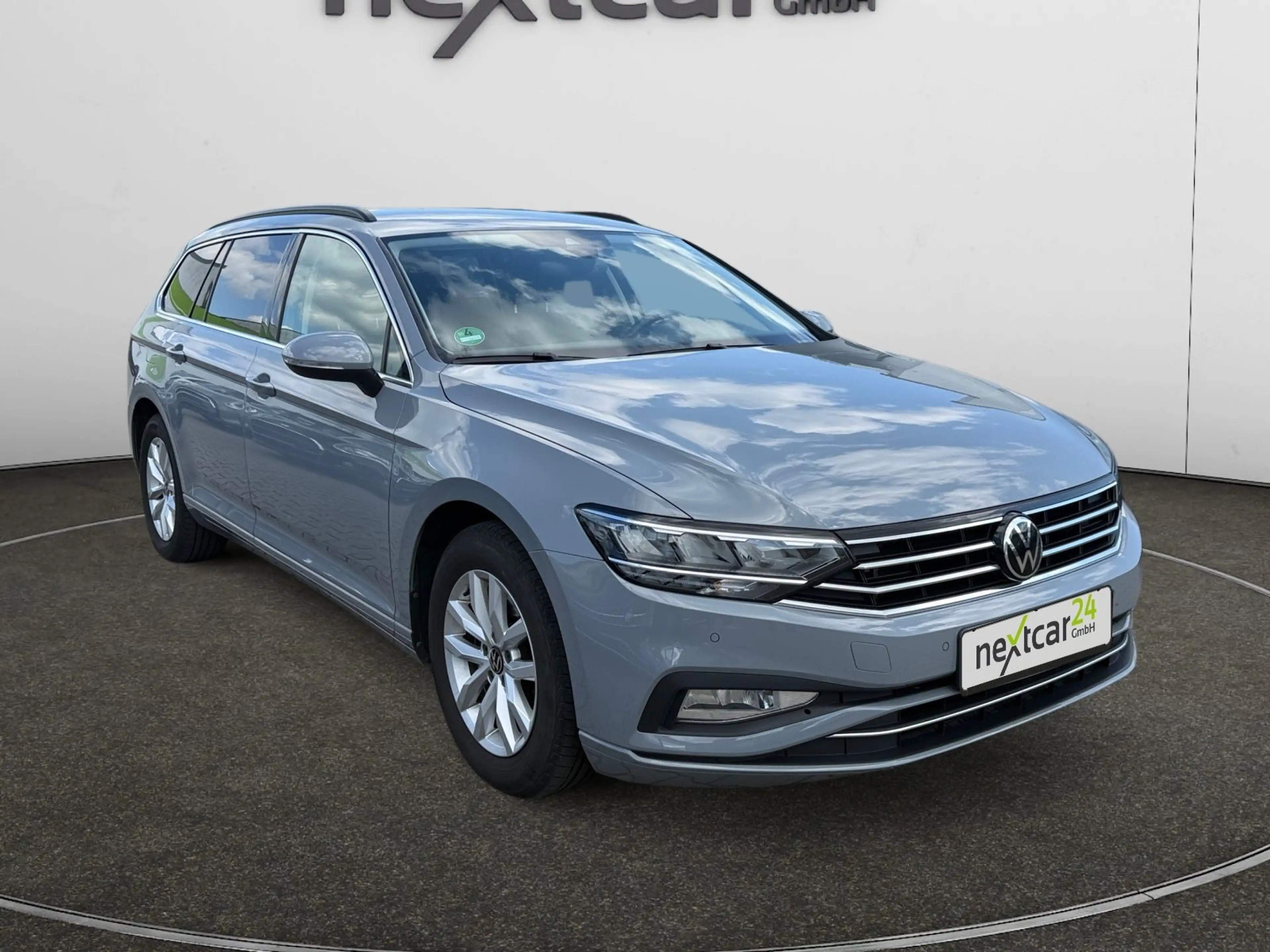 Volkswagen Passat Variant PASSAT VAR. 2.0 DSG BUSINESS NAVI|PDC|SHZ||AHK| — photo 7