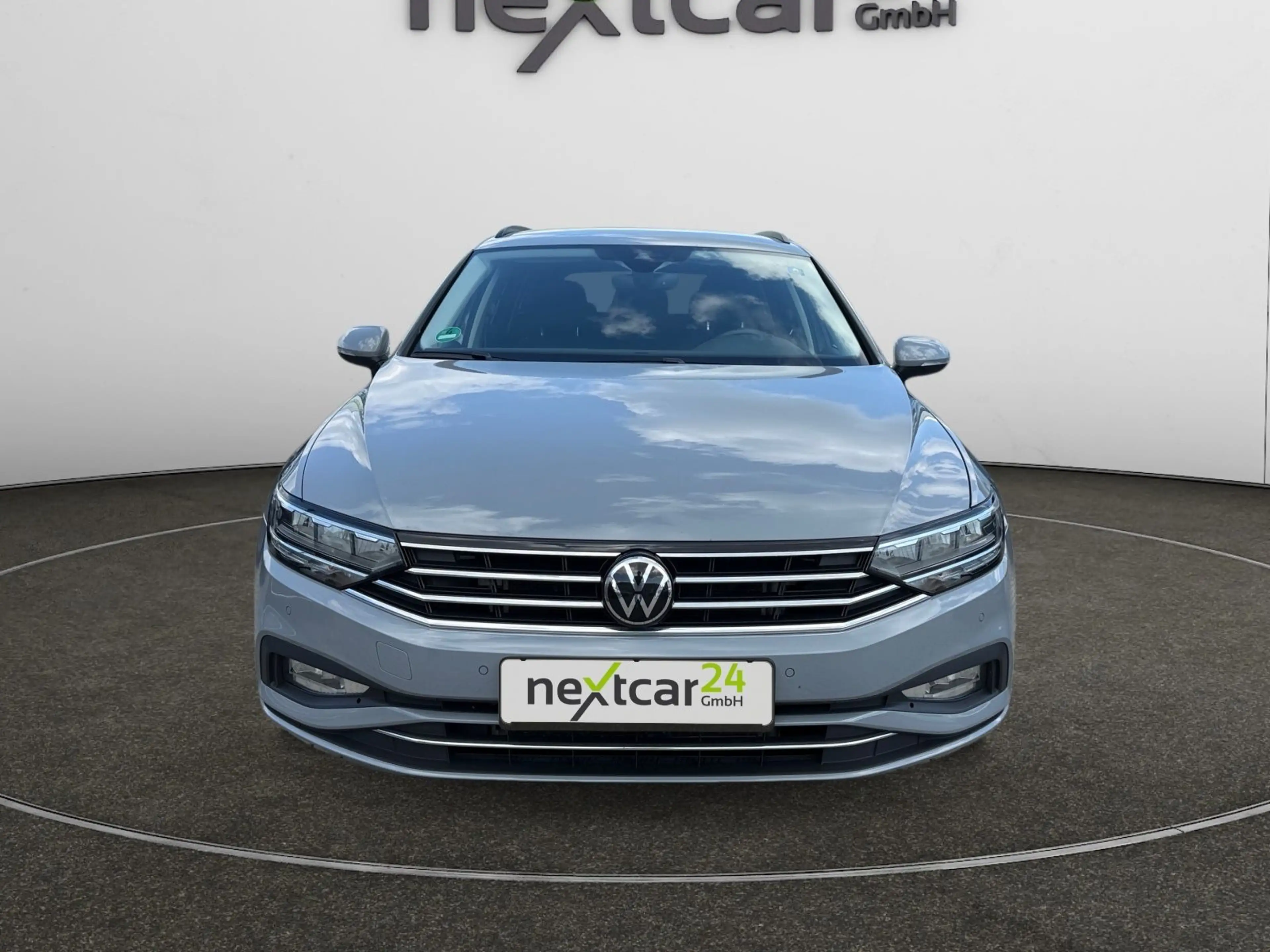 Volkswagen Passat Variant PASSAT VAR. 2.0 DSG BUSINESS NAVI|PDC|SHZ||AHK| — photo 8