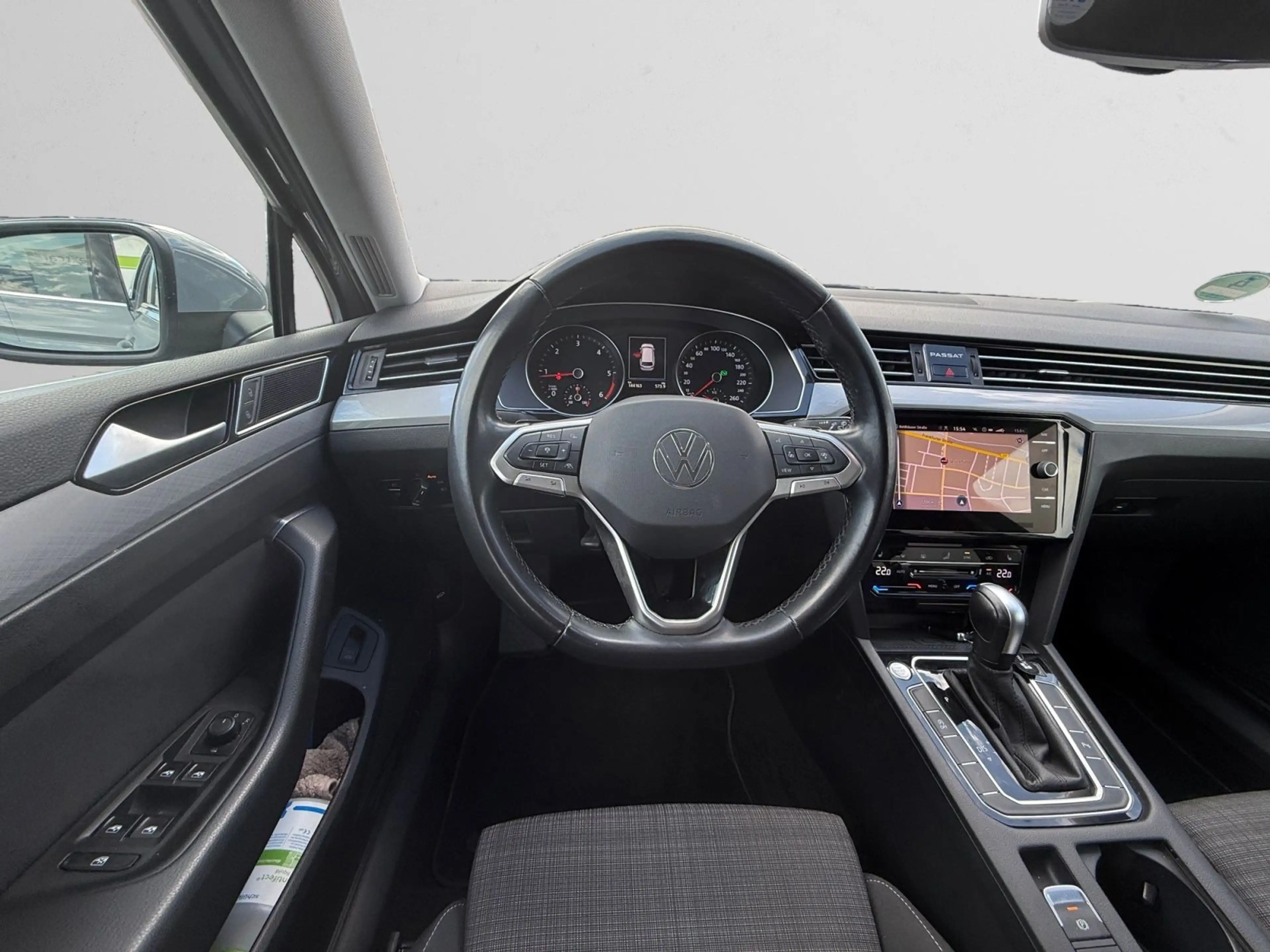 Volkswagen Passat Variant PASSAT VAR. 2.0 DSG BUSINESS NAVI|PDC|SHZ||AHK| — photo 13