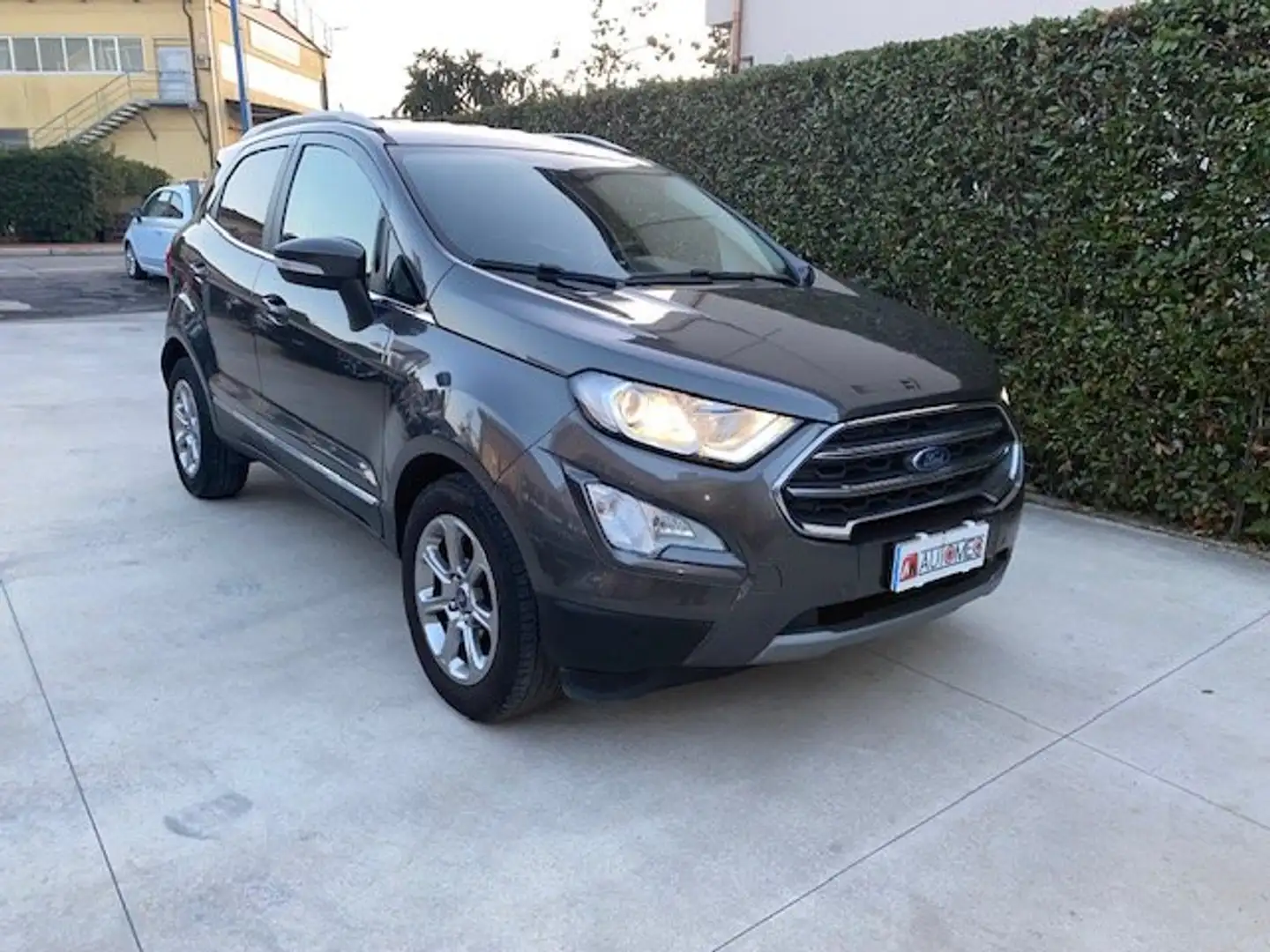 Ford EcoSport EcoSport 2019 1.5  Titanium Grijs - 1