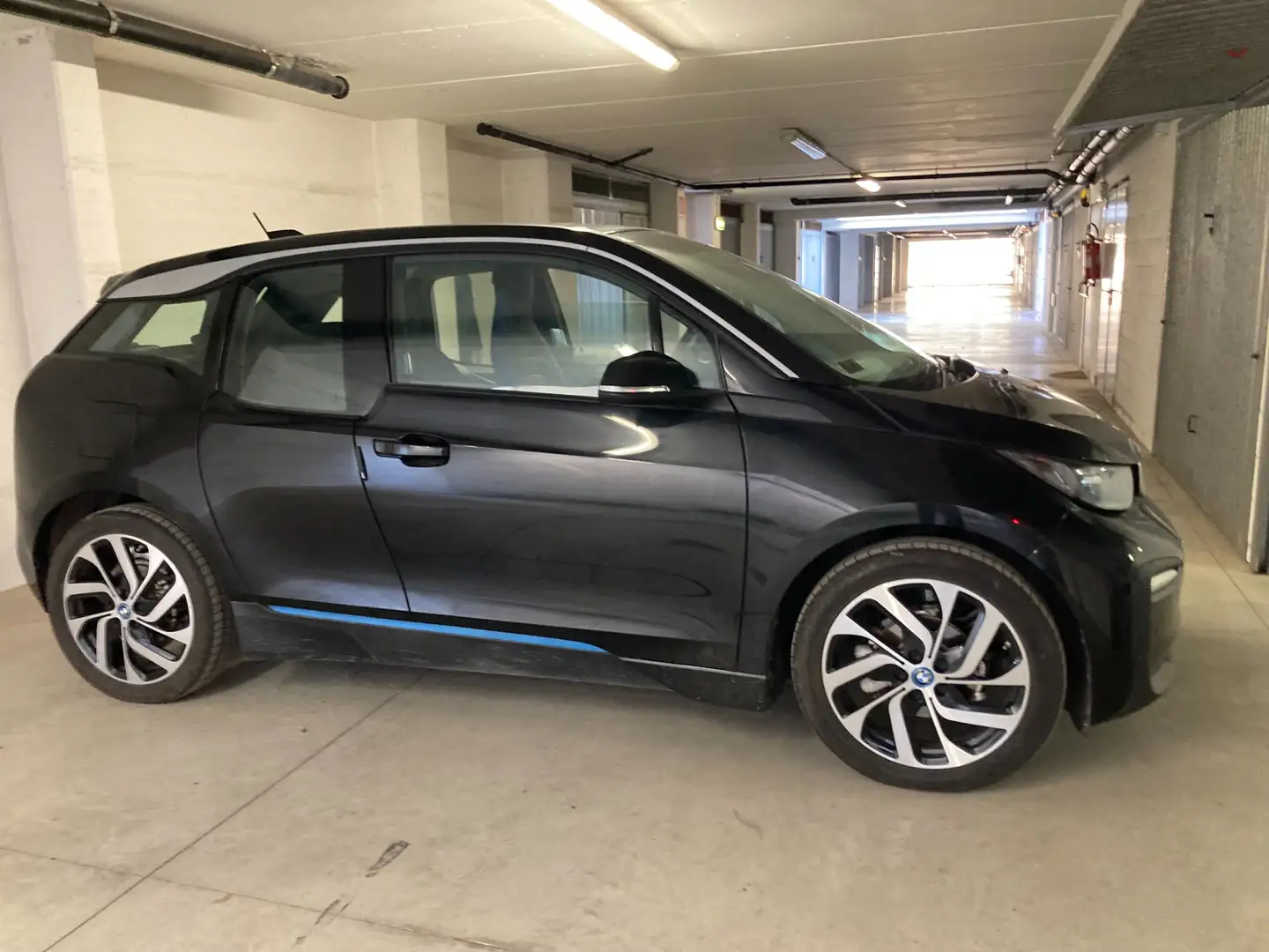 BMW i3 i3 120Ah Advantage Nero - 1