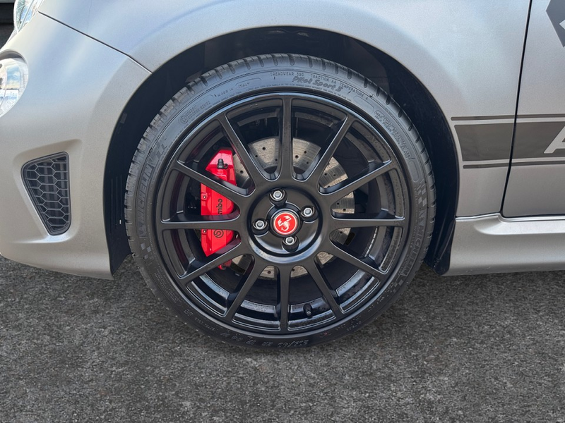 Abarth 595C 1.4 Competizione PDC NAVI Competizione — photo 9