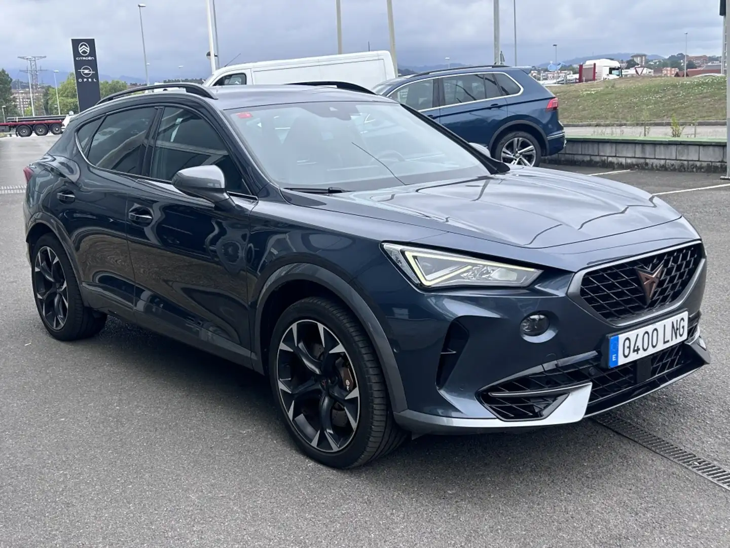 CUPRA Formentor 2.0 TSI 310 VZ DSG 4Drive Gris - 2