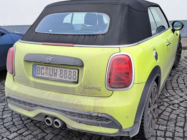 MINI Cooper S Cabrio Mini Cooper S Cabrio Aut. MINI Yours Trim