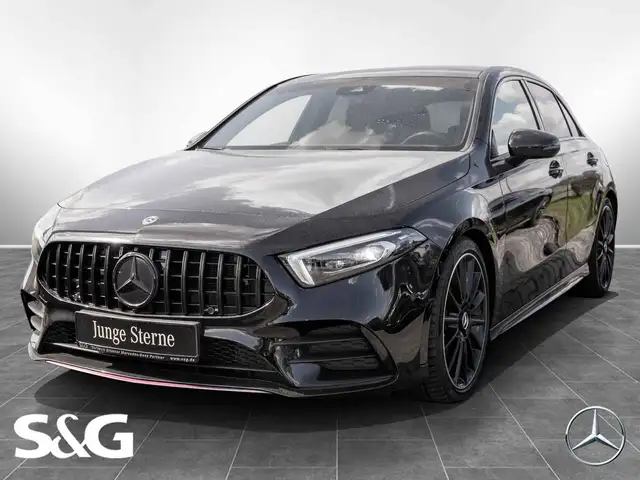 Mercedes-Benz A 250 4M Kompaktlimousine AMG MBUX+Pano+RüKam