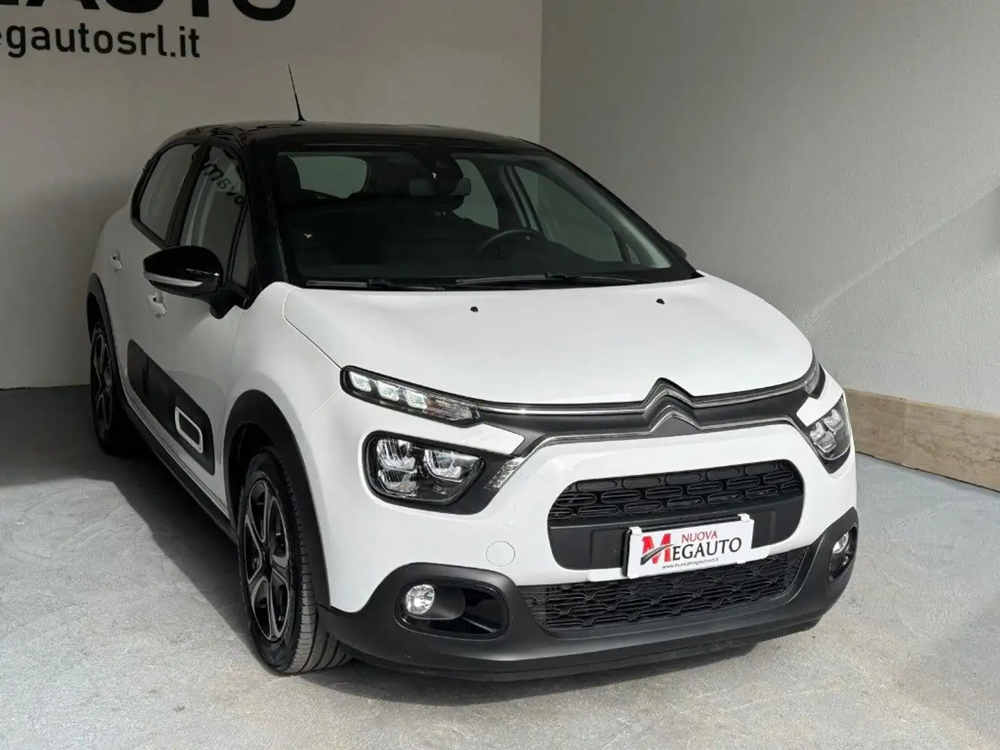 Citroen C3 1.2 PureTech 110 Plus Bianco - 2
