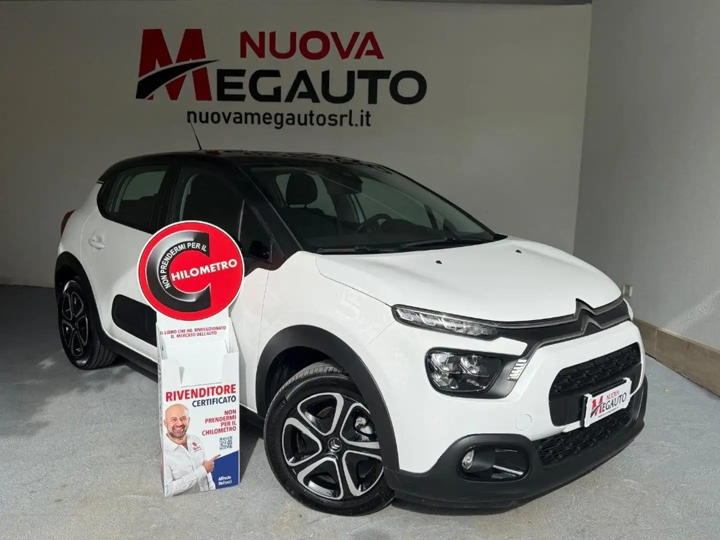 Citroen C3 1.2 PureTech 110 Plus Bianco - 1