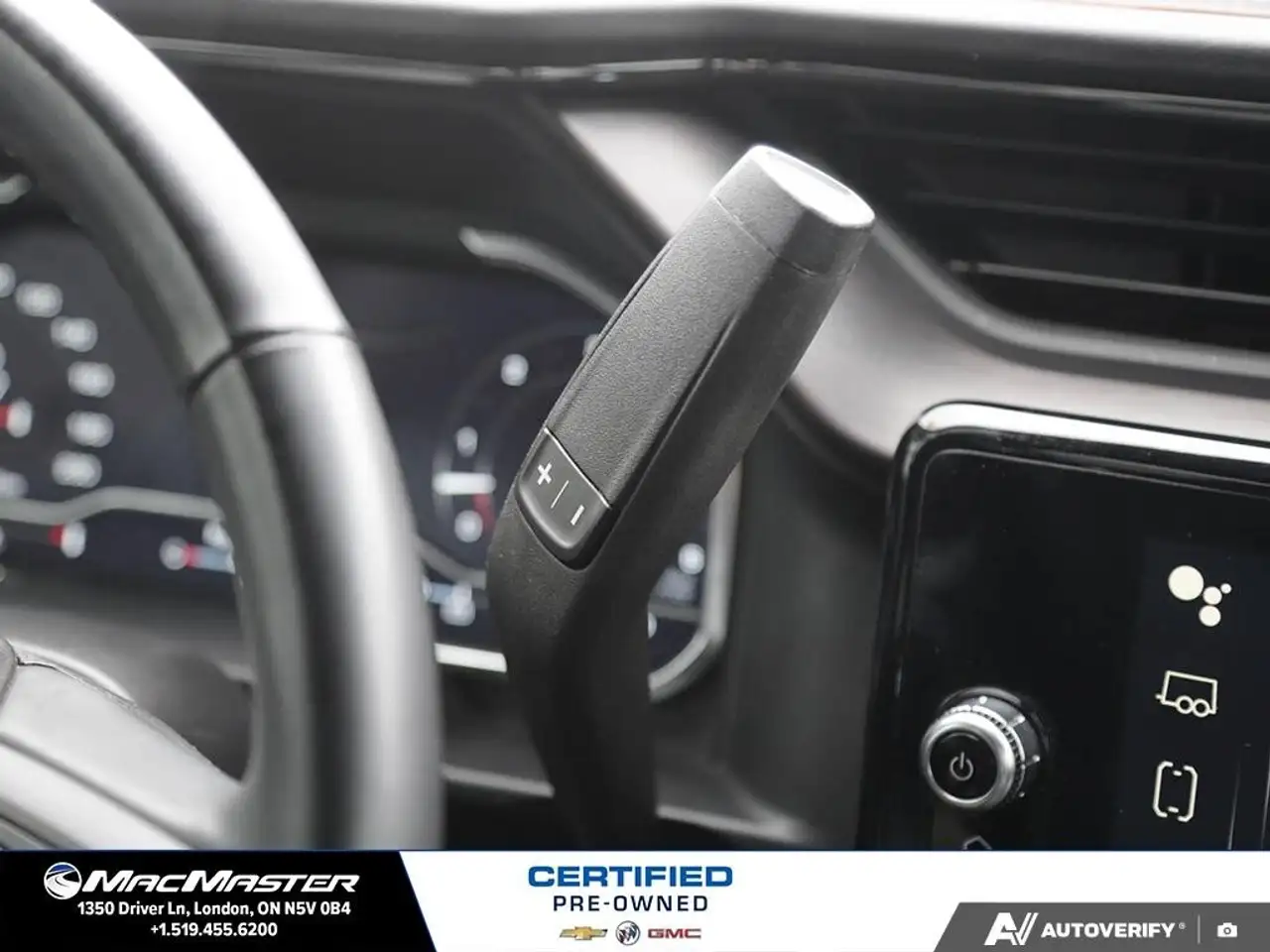 GMC Sierra 2500HD снимка GMC Sierra 2500HD