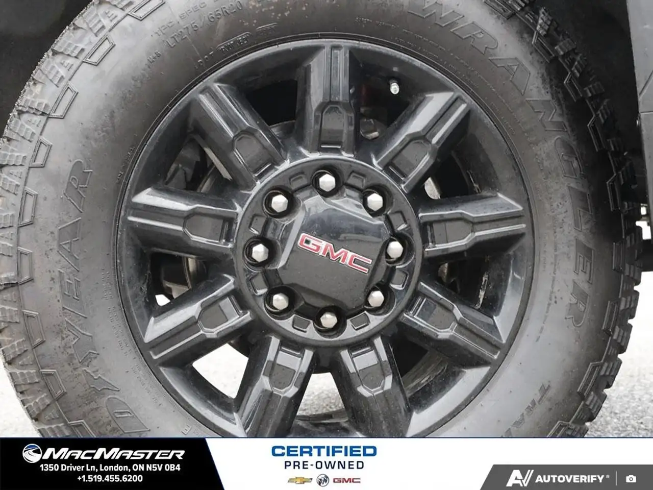 GMC Sierra 2500HD снимка GMC Sierra 2500HD