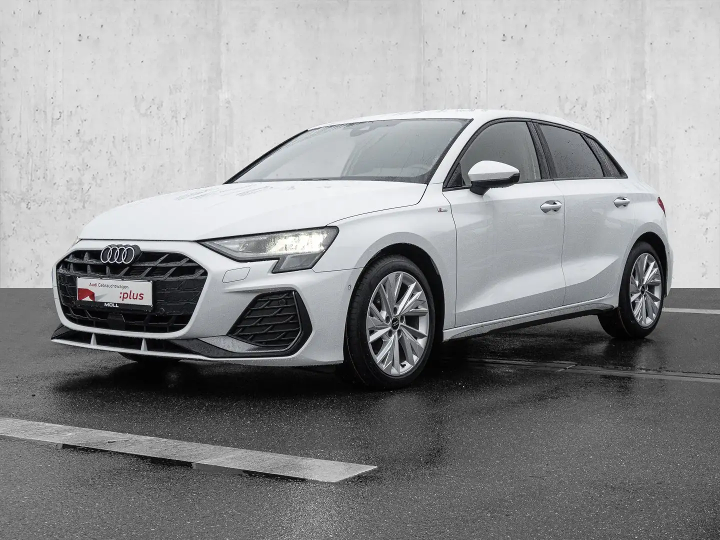 Audi A3 Sportback 35 TDI S tronic S line Weiß - 2