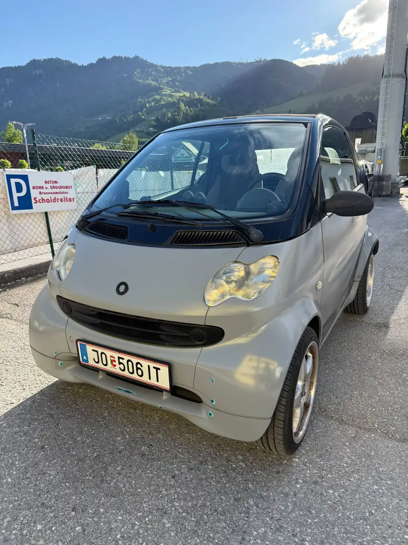 Micro Sonstige Smart MC 01 Grau - 1