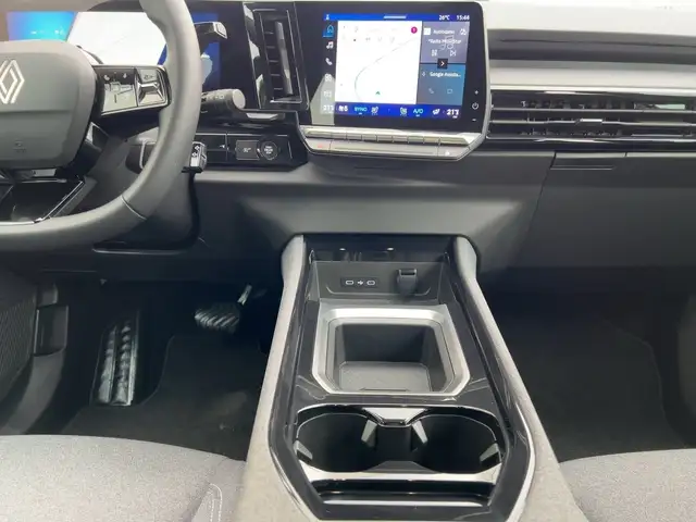 Renault Austral view 12
