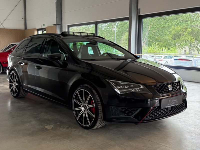 SEAT Leon ST Cupra 280 LED/CarPlay/SHZ/PDC/Navi/Pano — photo 2