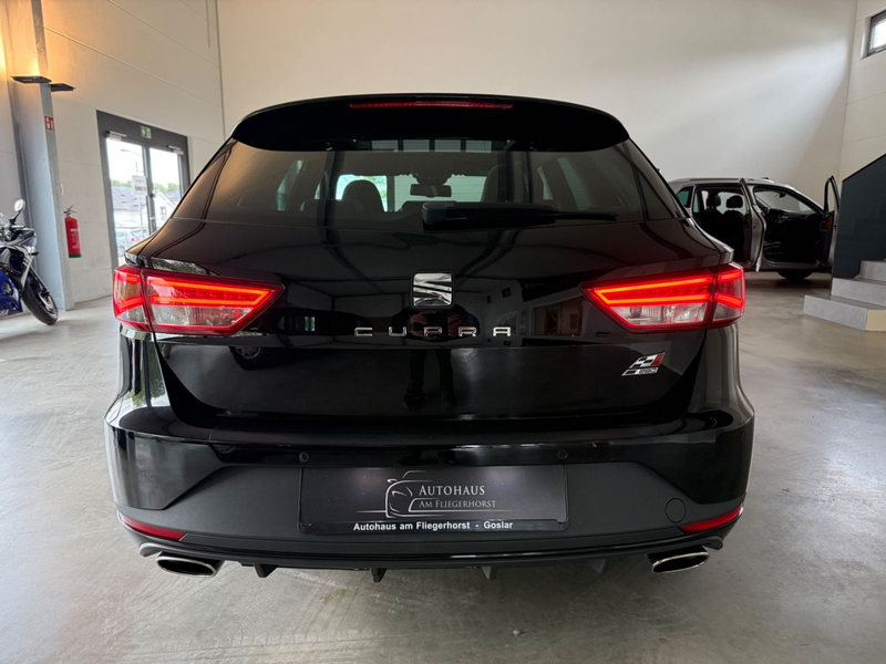 SEAT Leon ST Cupra 280 LED/CarPlay/SHZ/PDC/Navi/Pano — photo 6