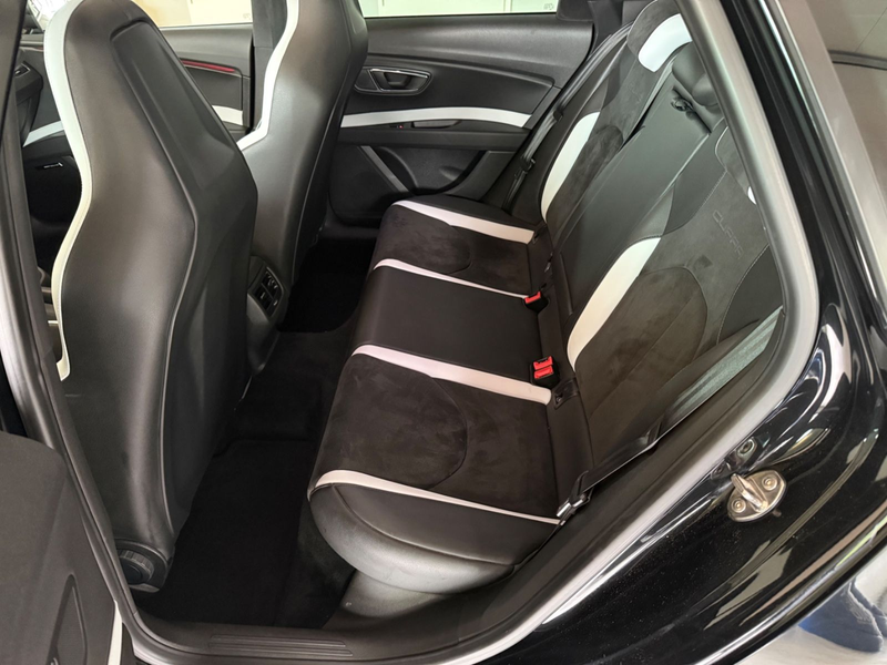 SEAT Leon ST Cupra 280 LED/CarPlay/SHZ/PDC/Navi/Pano — photo 12