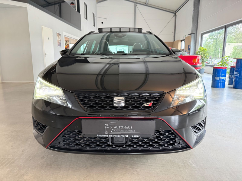 SEAT Leon ST Cupra 280 LED/CarPlay/SHZ/PDC/Navi/Pano — photo 5