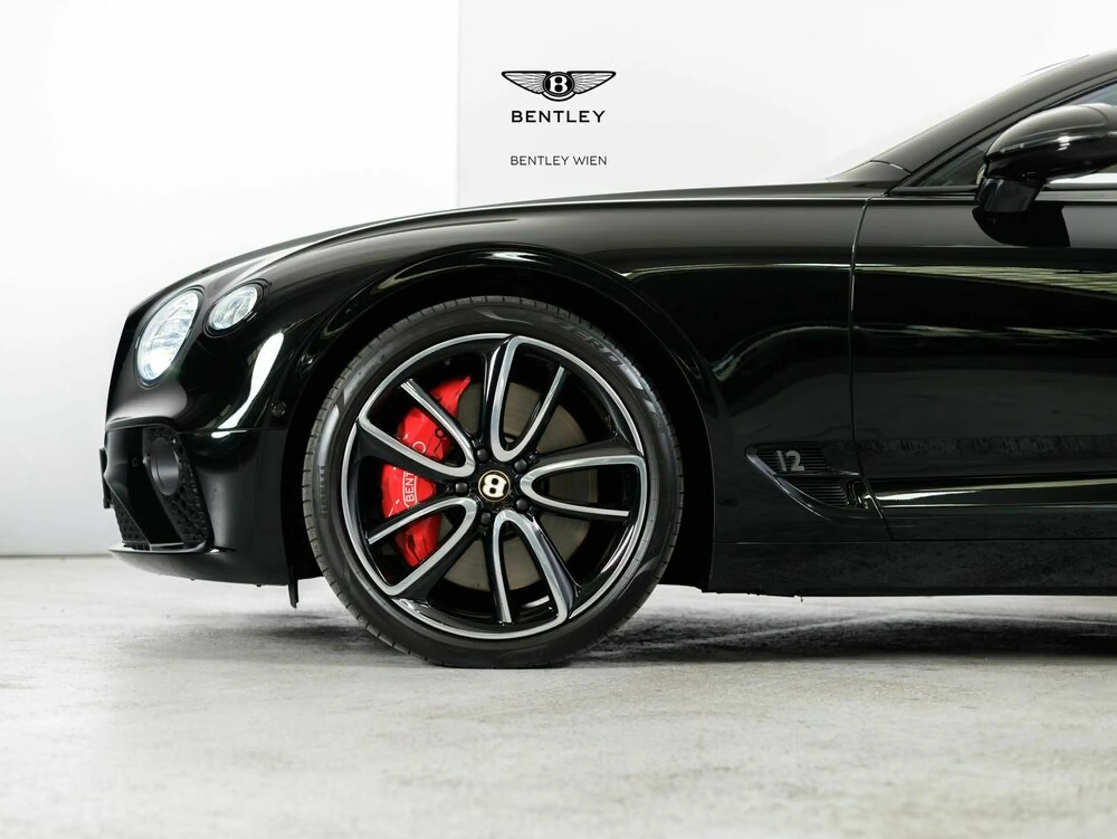 Bentley Continental GT W12 — photo 5