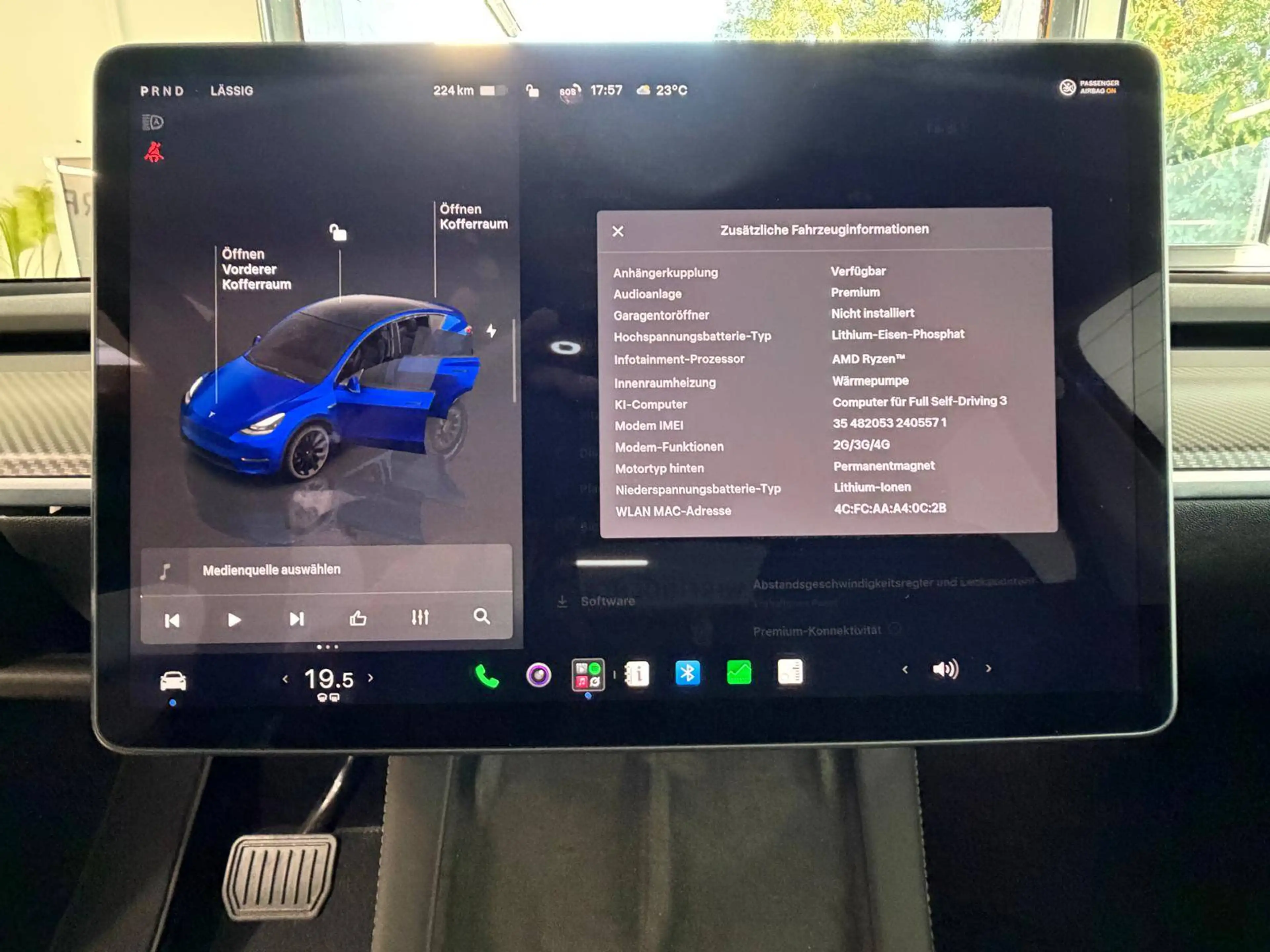 Tesla Model Y Model Y RWD*Premium*Matrix*Autopilot*AHK*20 Zoll — photo 17