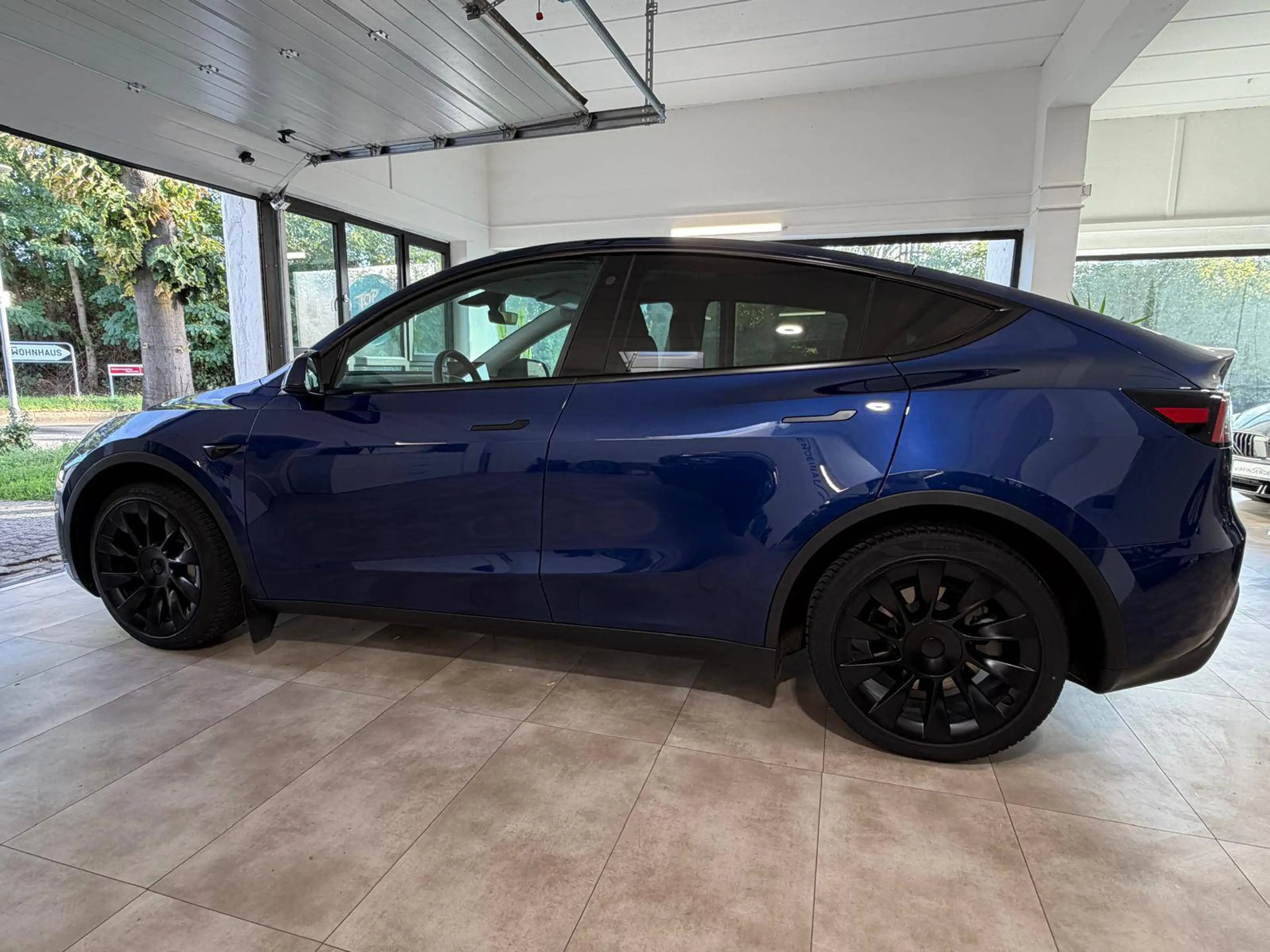 Tesla Model Y Model Y RWD*Premium*Matrix*Autopilot*AHK*20 Zoll — photo 5