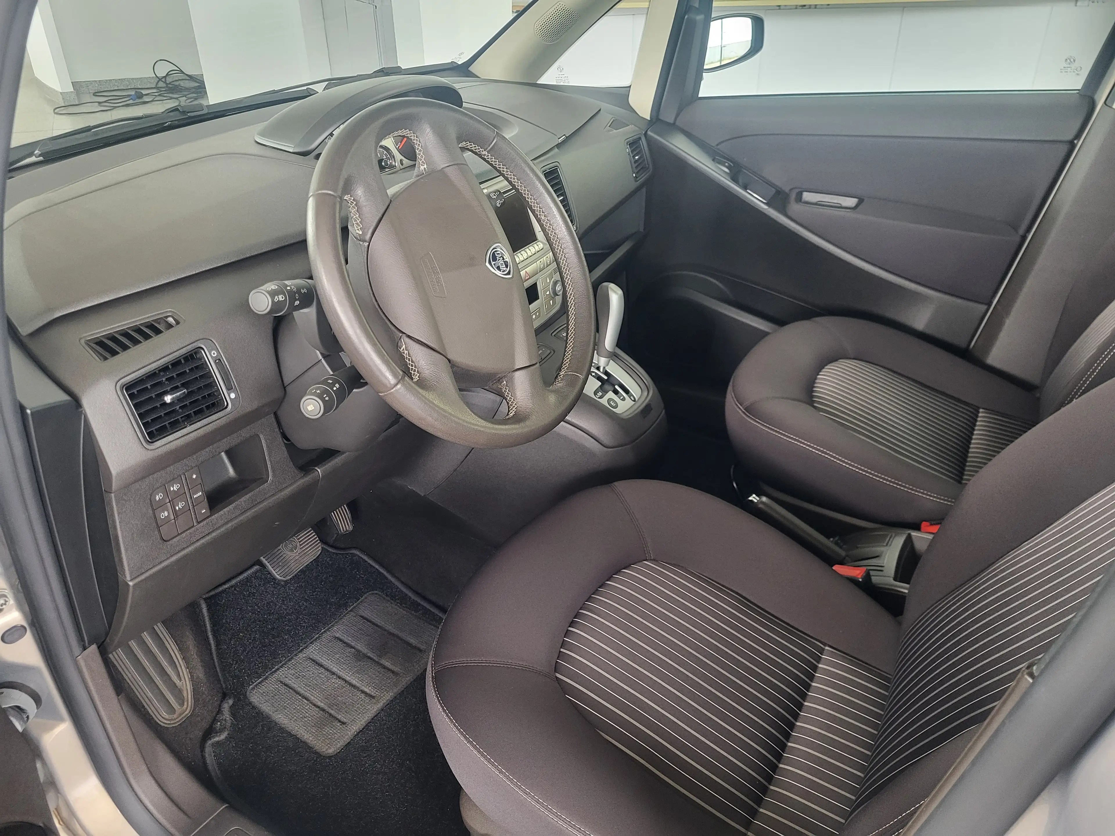 Lancia MUSA Musa 1.4i 16v Limited Edition DFN — photo 6