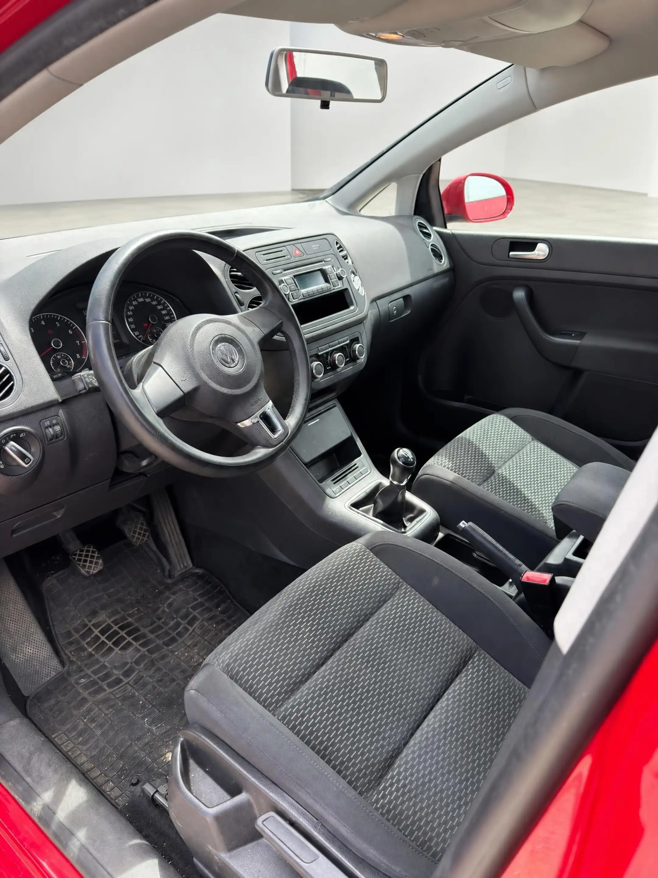 Volkswagen Golf Plus RABBIT 1.2 TSI — photo 11