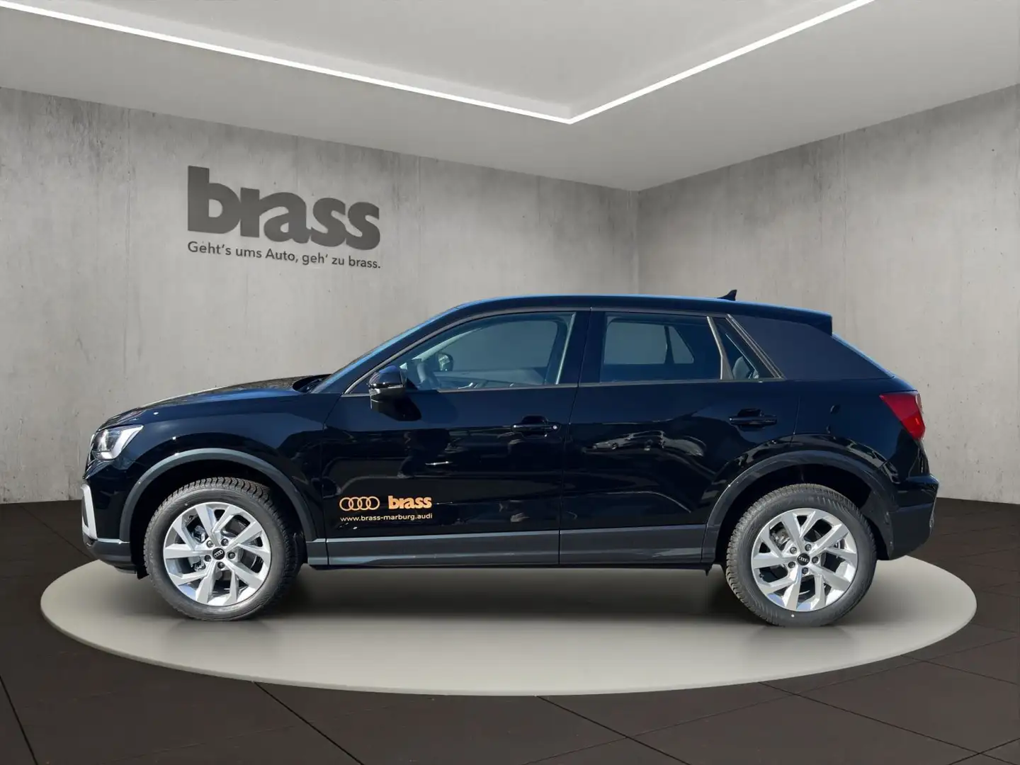 Audi Q2 advanced 30 TFSI 6-Gang Schaltgetriebe Schwarz - 2
