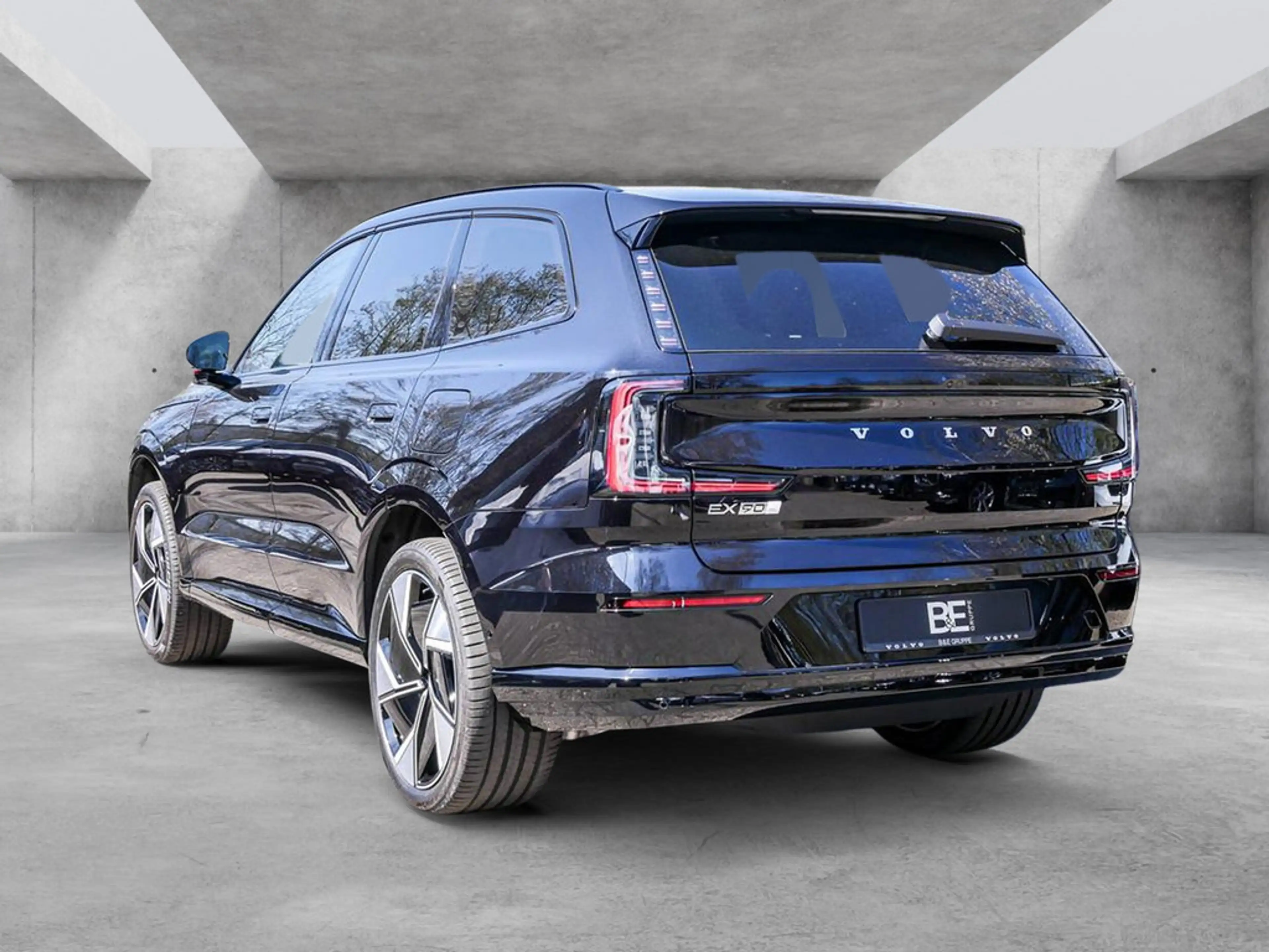 Volvo EX90 Ultra Performance Pure Electric AWD — photo 3