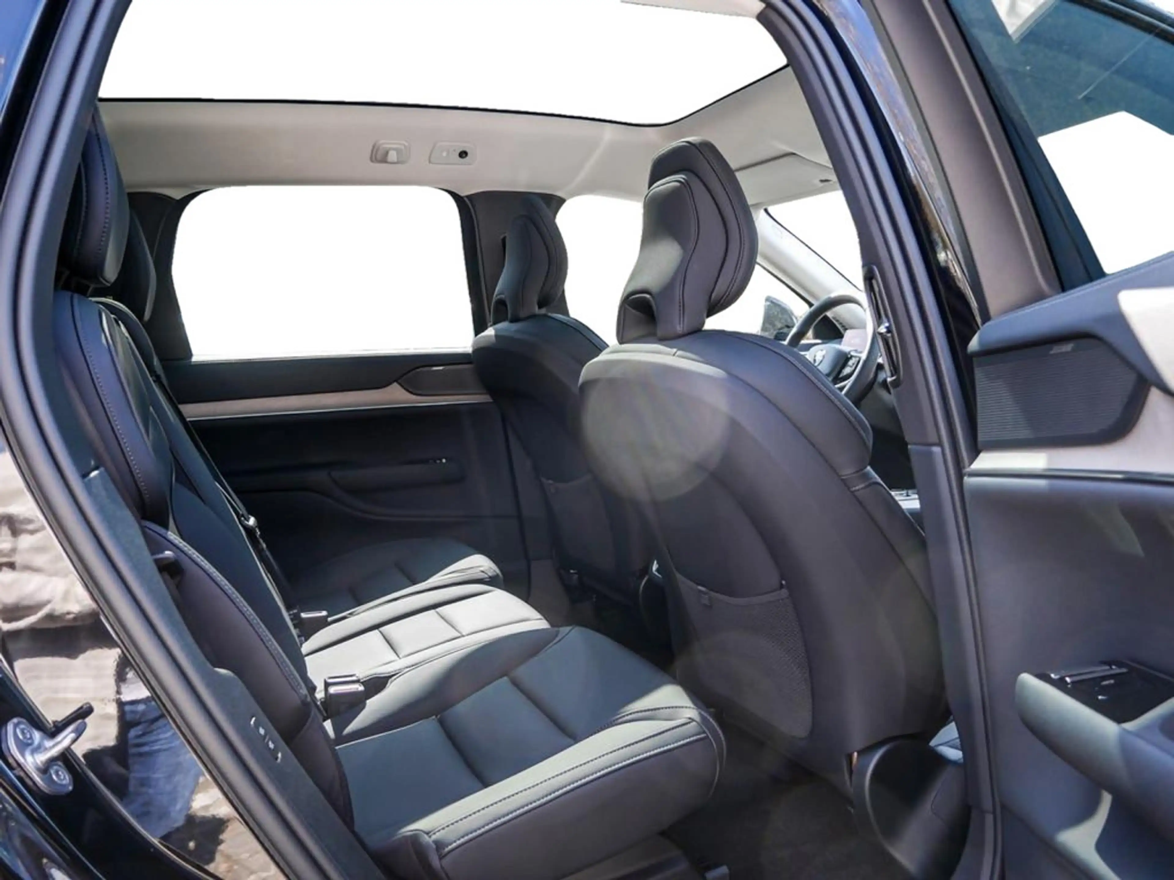 Volvo EX90 Ultra Performance Pure Electric AWD — photo 7