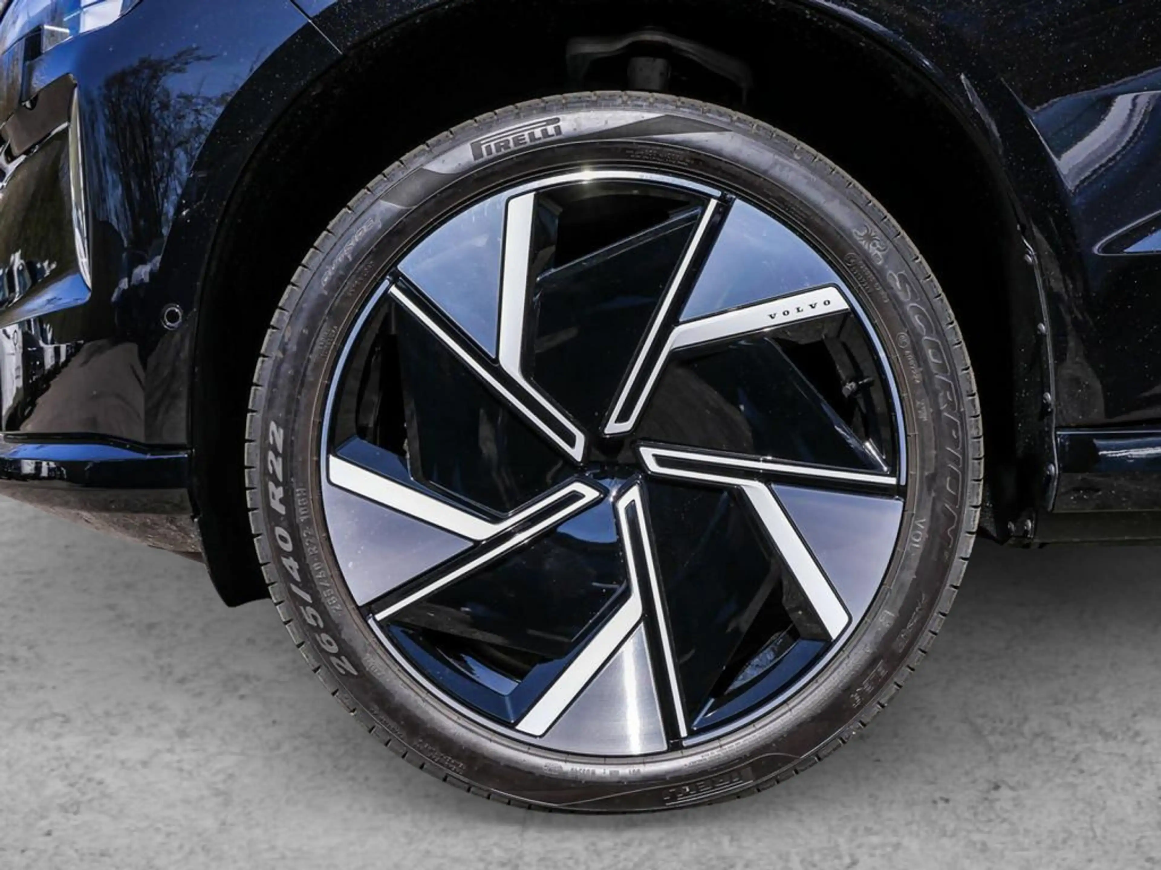 Volvo EX90 Ultra Performance Pure Electric AWD — photo 5