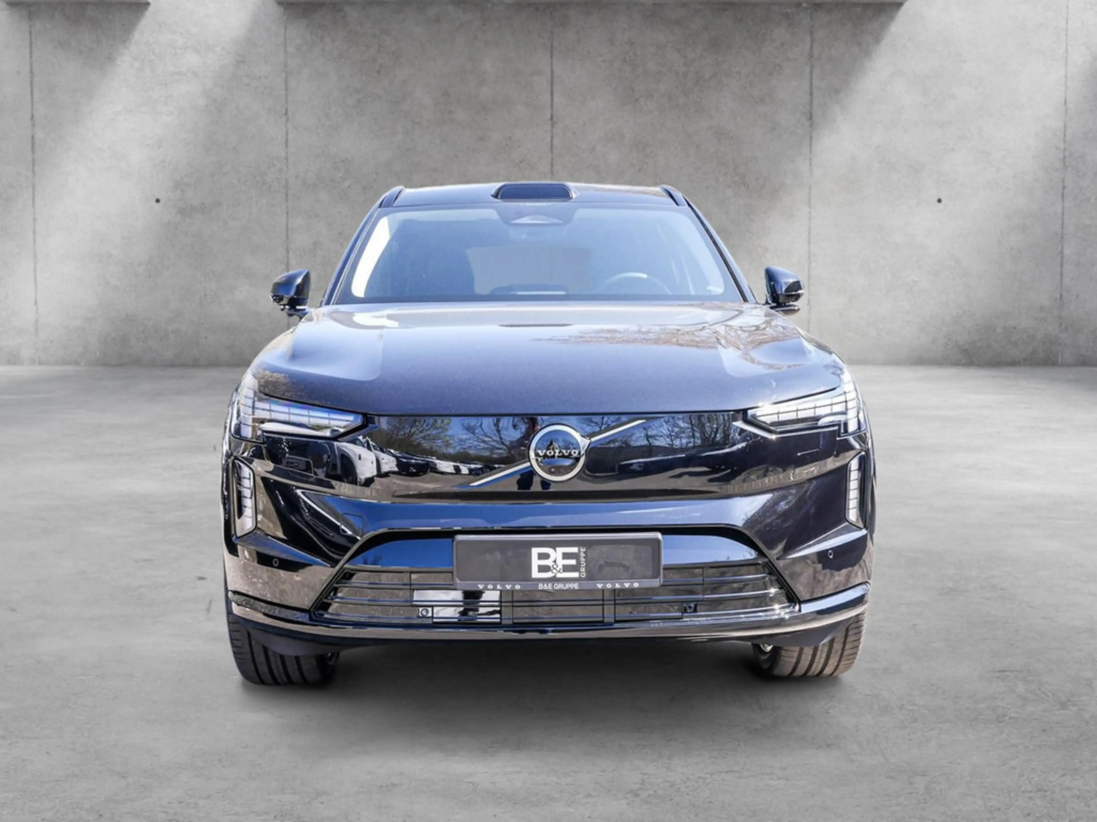 Volvo EX90 Ultra Performance Pure Electric AWD — photo 2