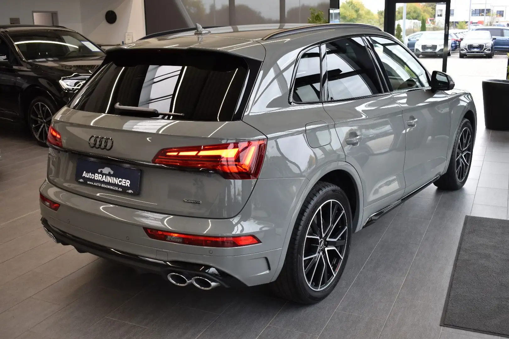 Audi SQ5 quattro tiptronic Matrix~AIR~AHK~VirtualCo. Gris - 2