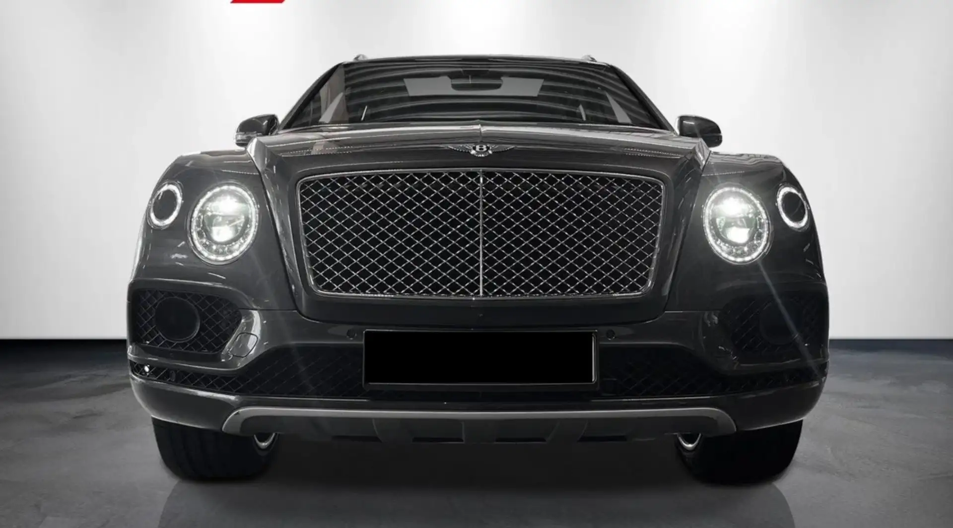 Bentley Bentayga 6.0 W12 Schwarz - 2