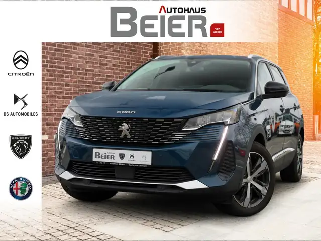 2022 Peugeot 5008 in Blue for sale