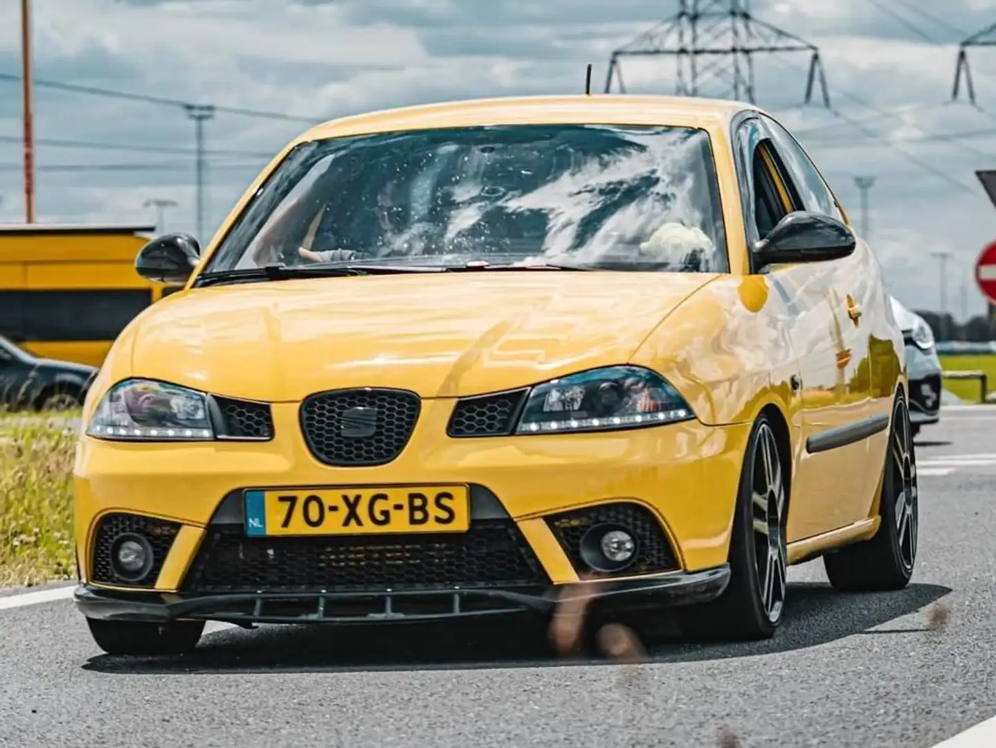SEAT Ibiza Ibiza 1.8-20V VT FR custom Jaune - 1