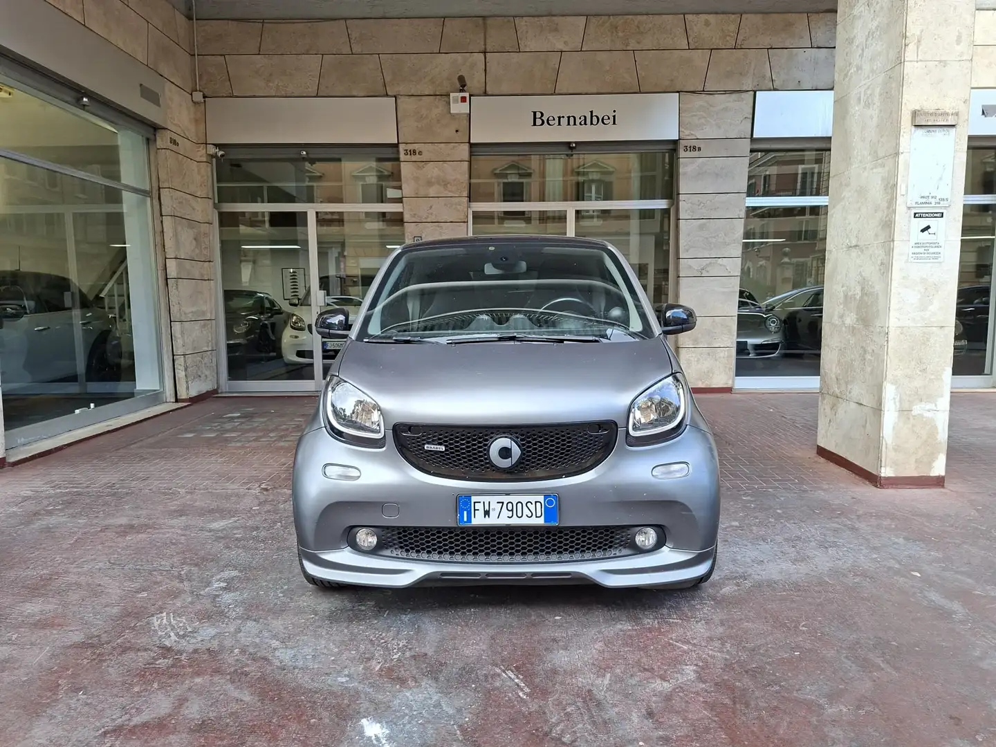 smart brabus SMART FORTWO BRABUS Grigio - 2