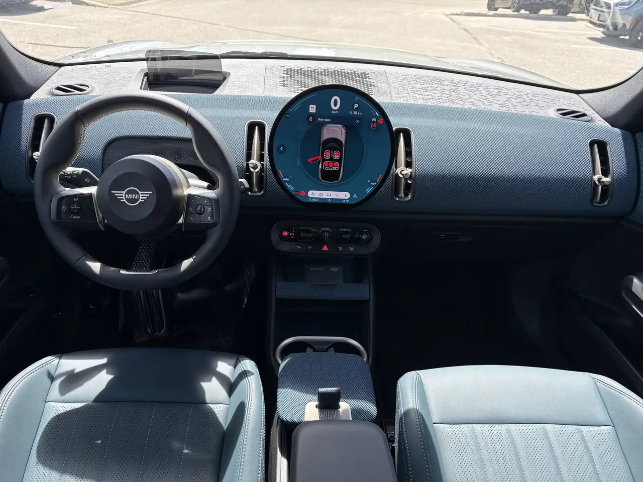 MINI Countryman снимка MINI Countryman